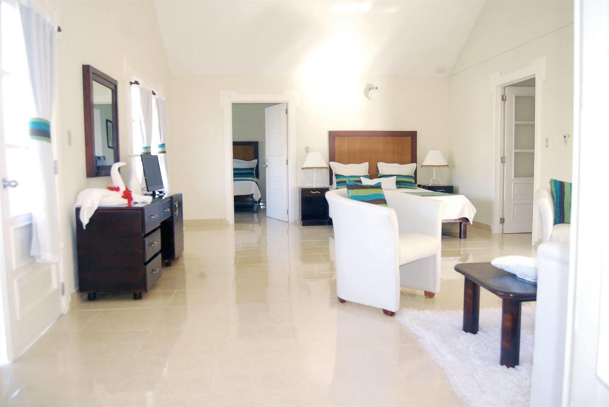 Village 4*