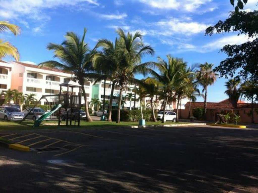 Costa Dorada Beach & 2*
