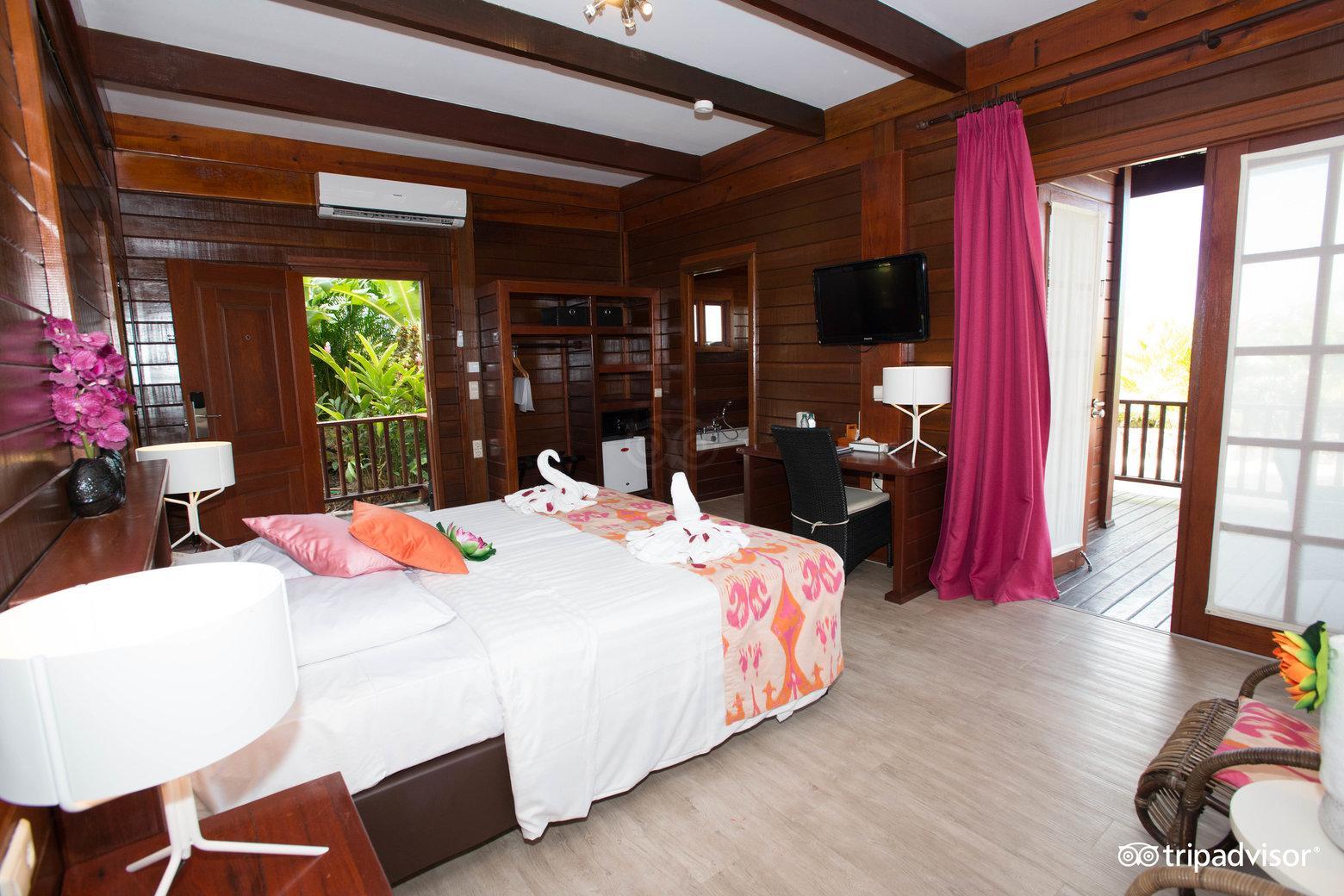 Kontiki Beach Curacao Resort 4*