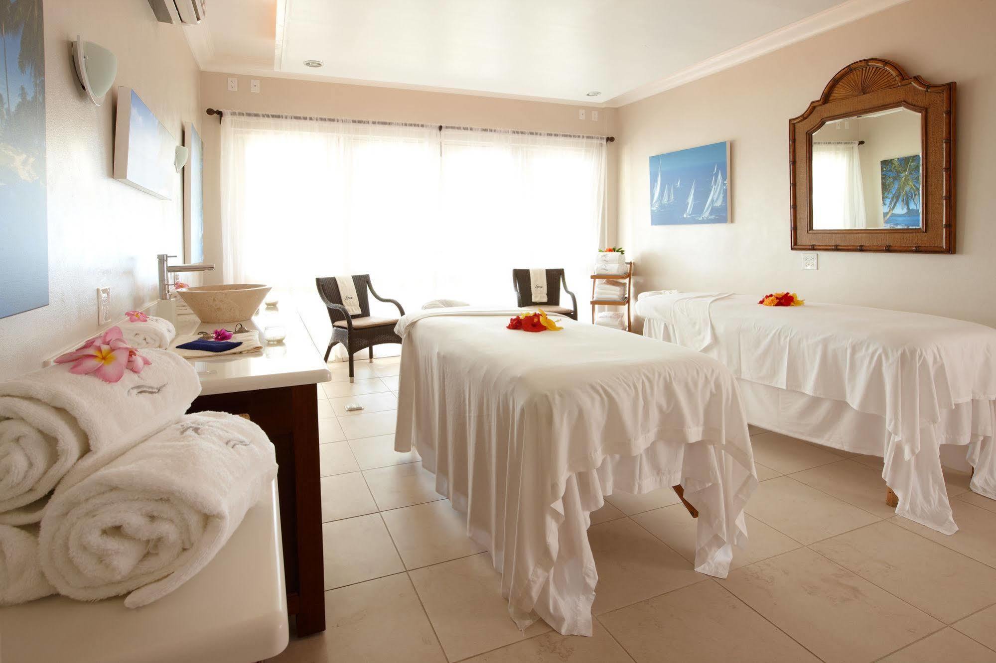 The Cove At Blue Waters 5* St. John's