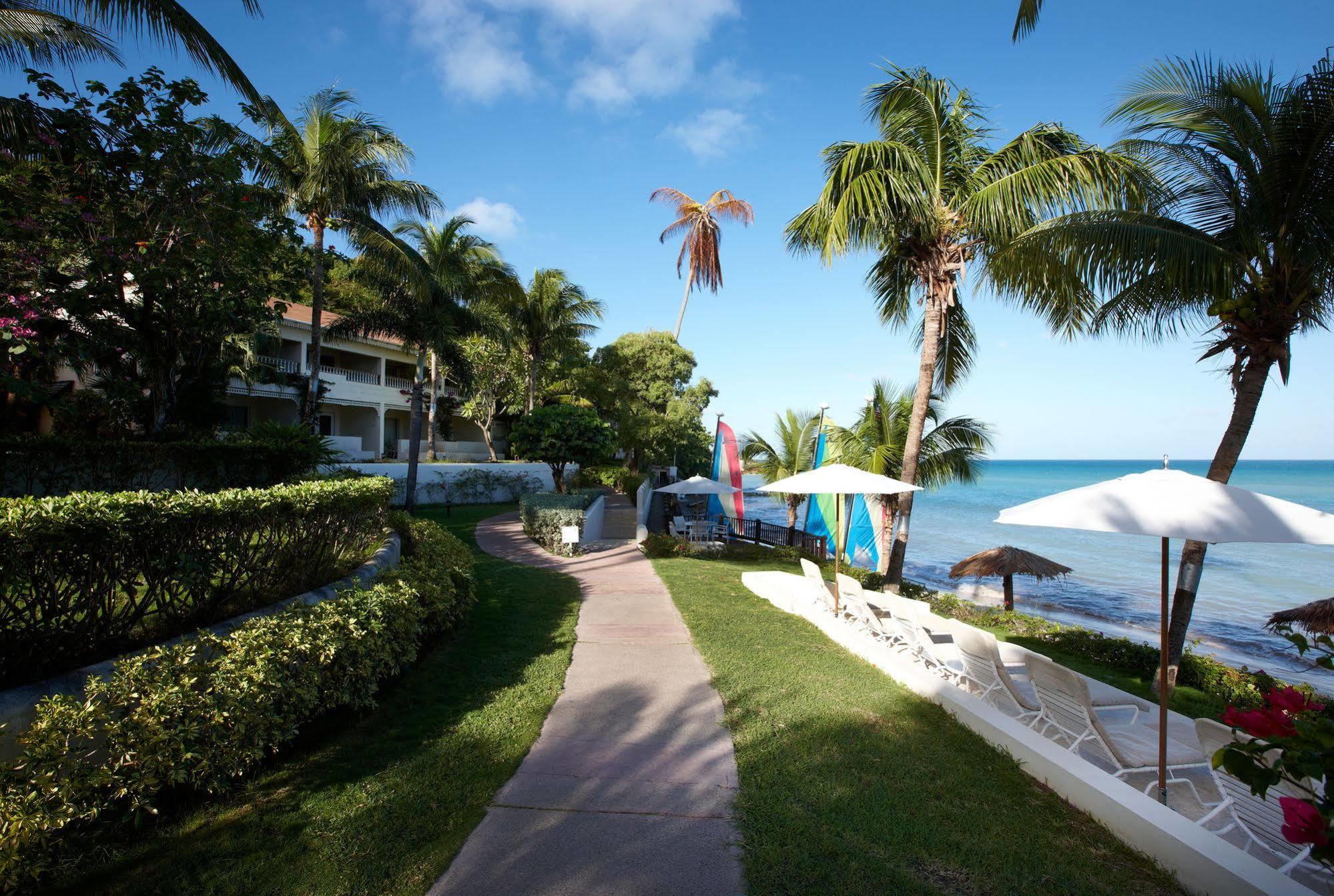 Resort The Cove At Blue Waters