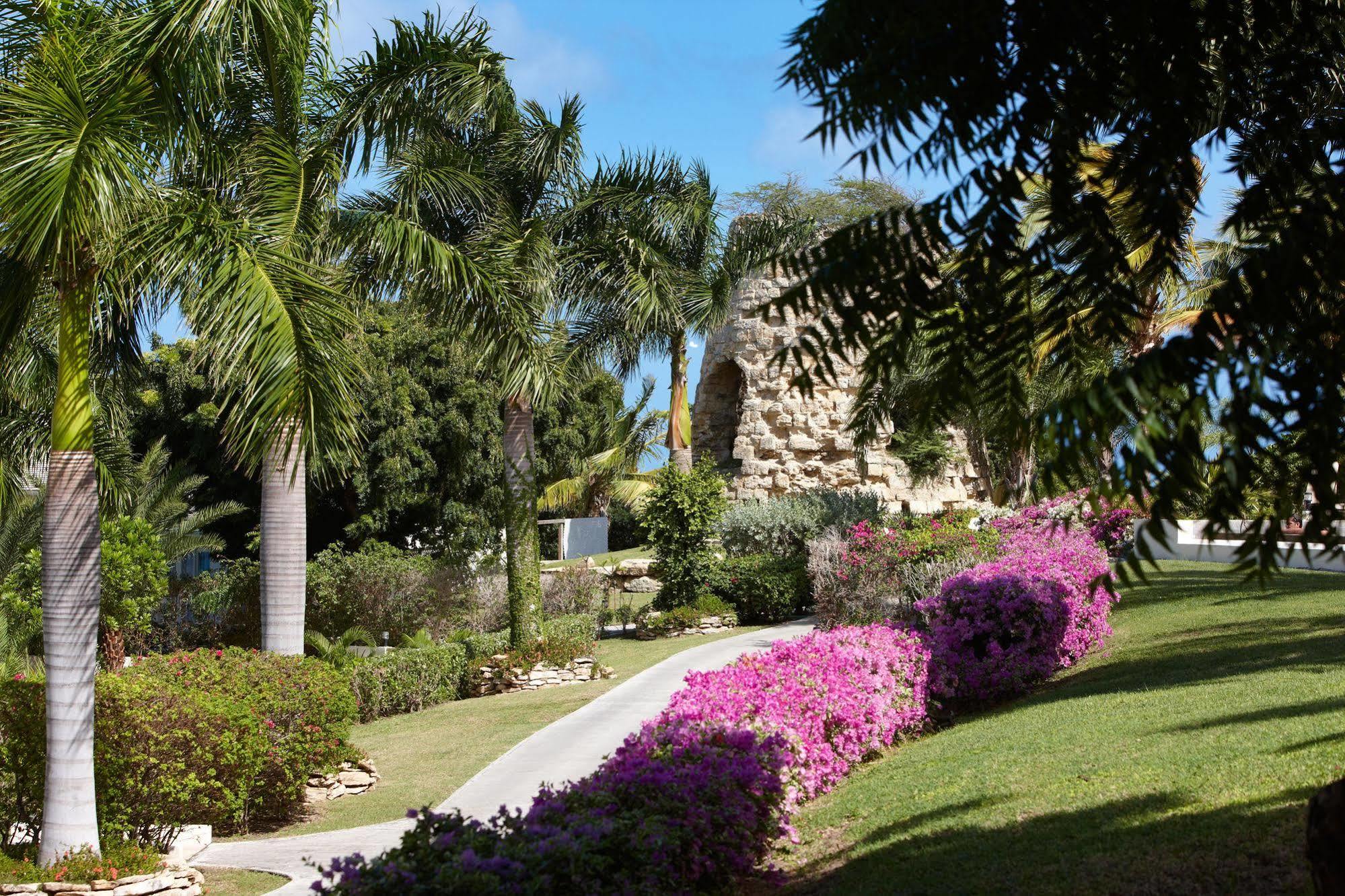The Cove At Blue Waters Resort