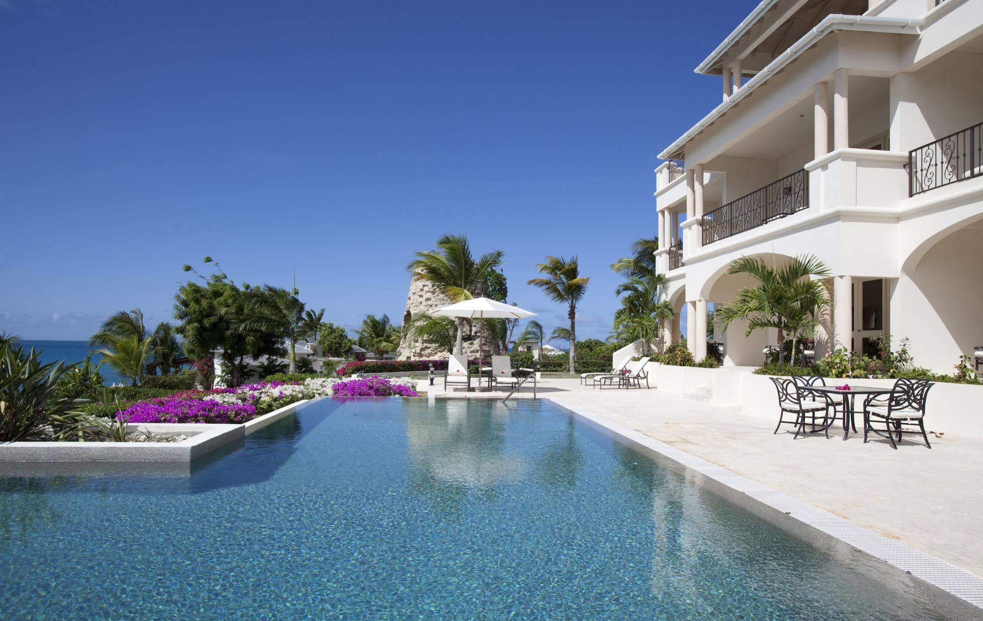 The Cove At Blue Waters Resort St. John's
