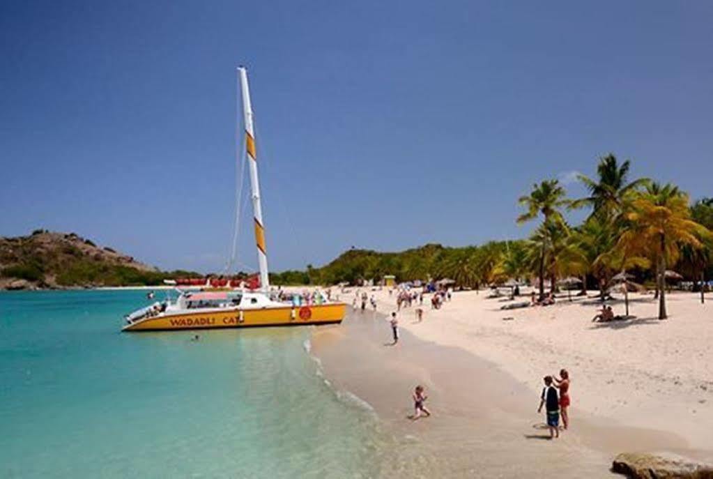 Grand Royal Antiguan 4* Five Islands Village