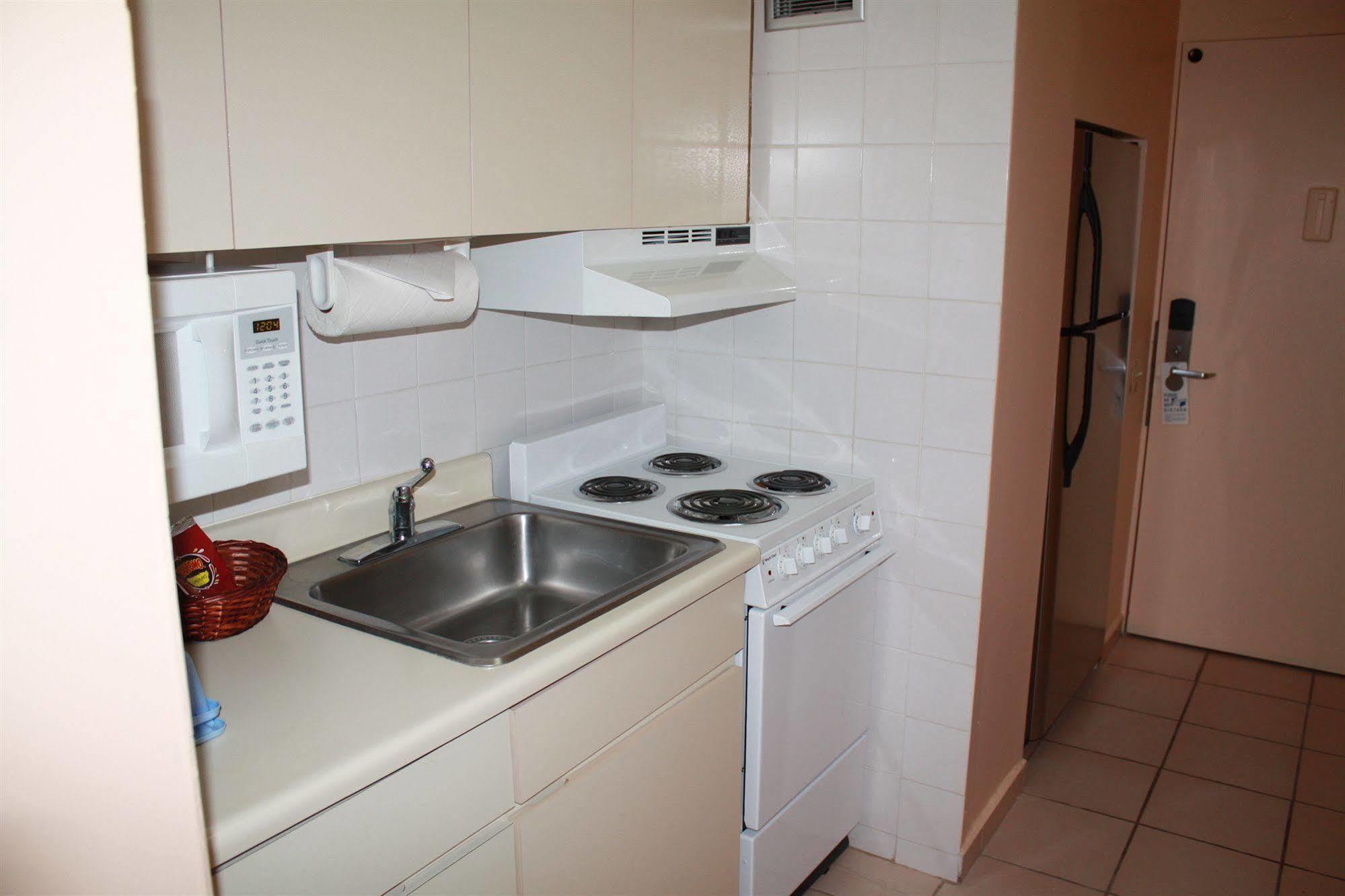 Mare St. Clair Hotel 3*