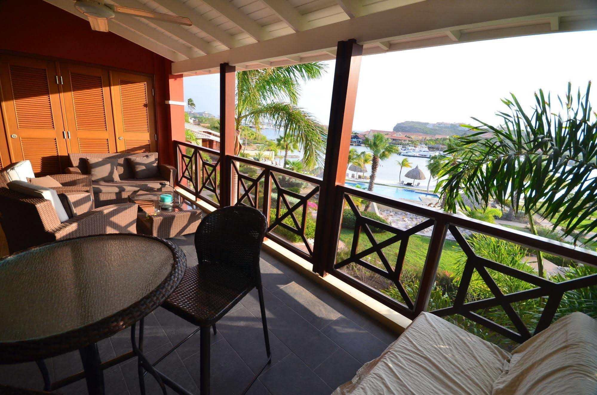 Spanish Water Apartment