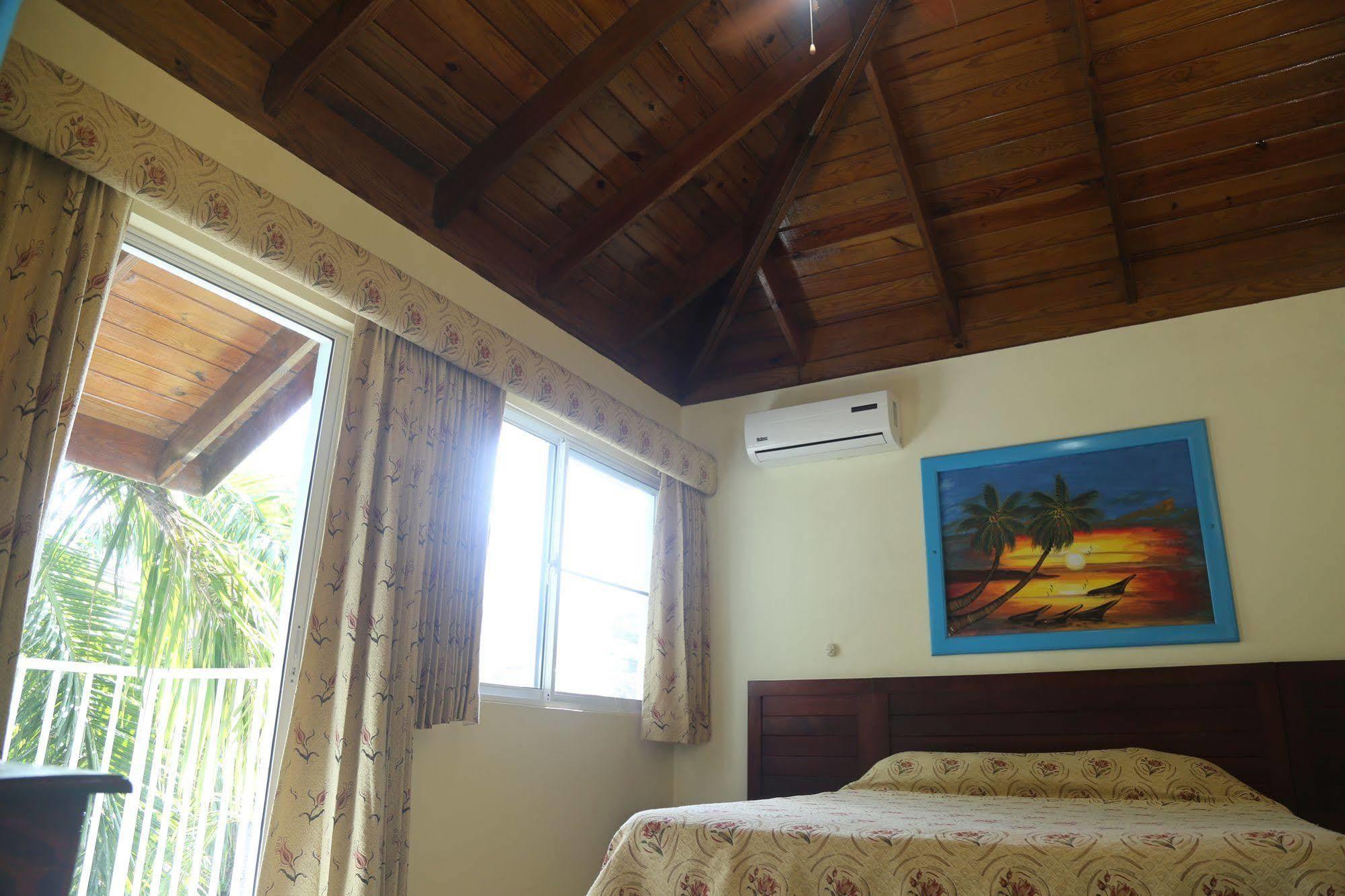 Seabreeze Sosua Hotel El Batey