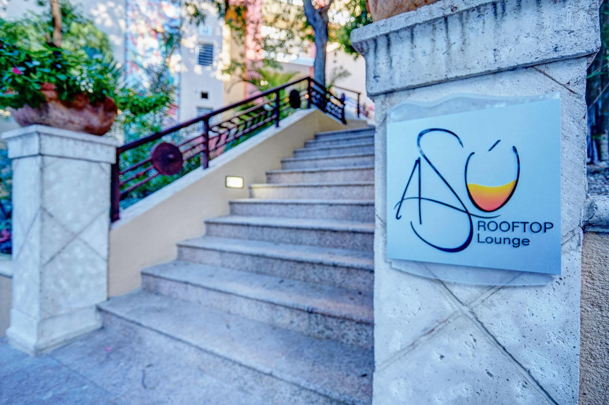 Hotel Karibe 4*