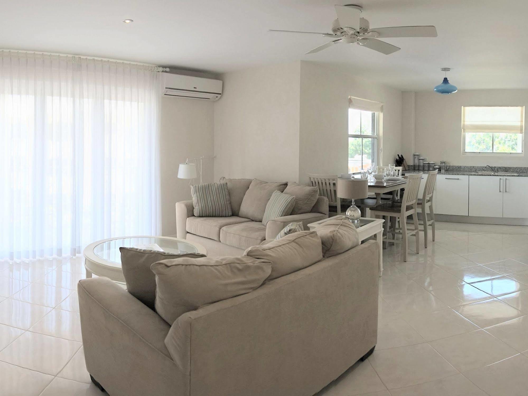 Lantana Barbados By Island Apartment