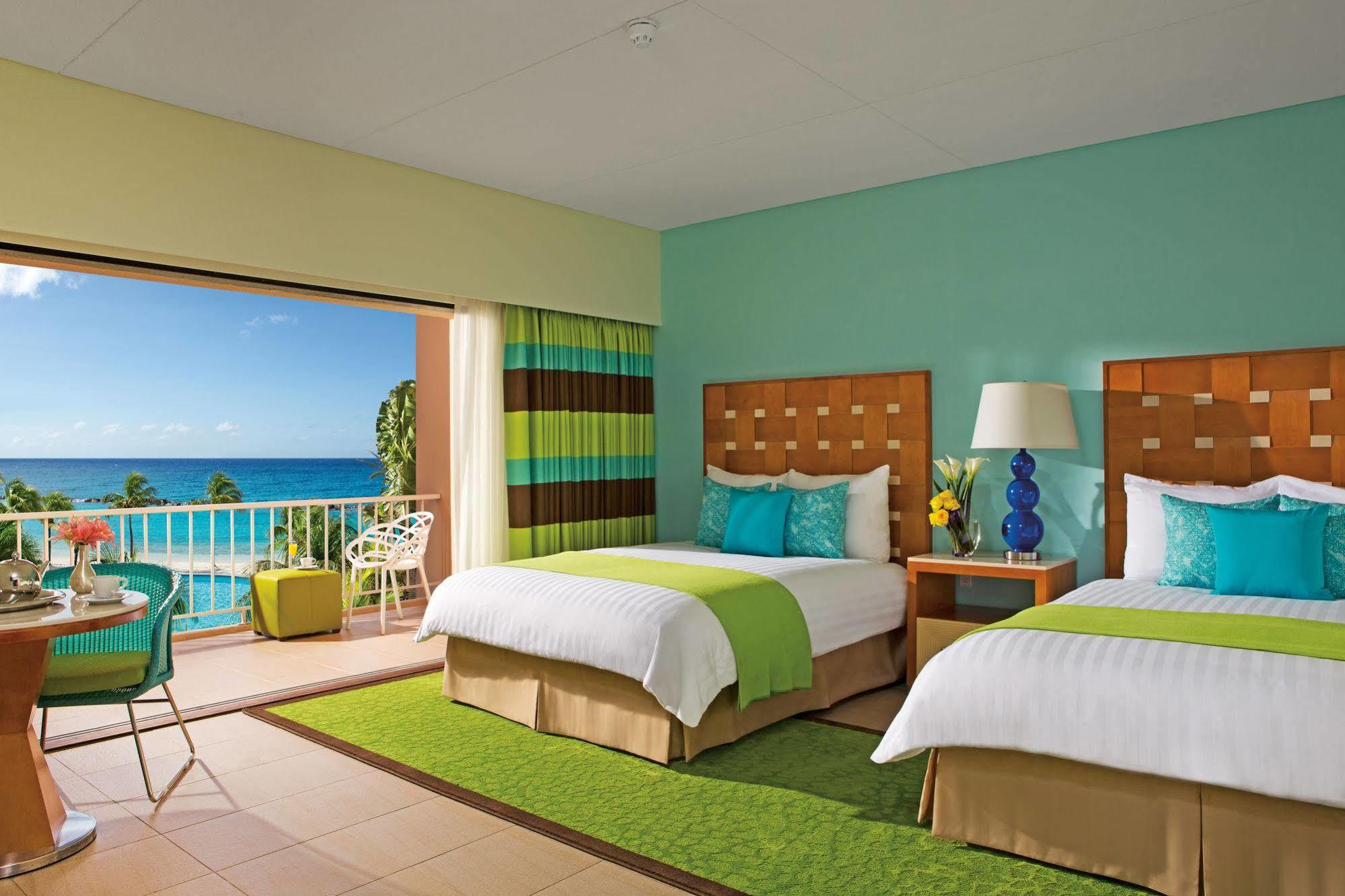 Sunscape Curacao & Casino Resort 4*