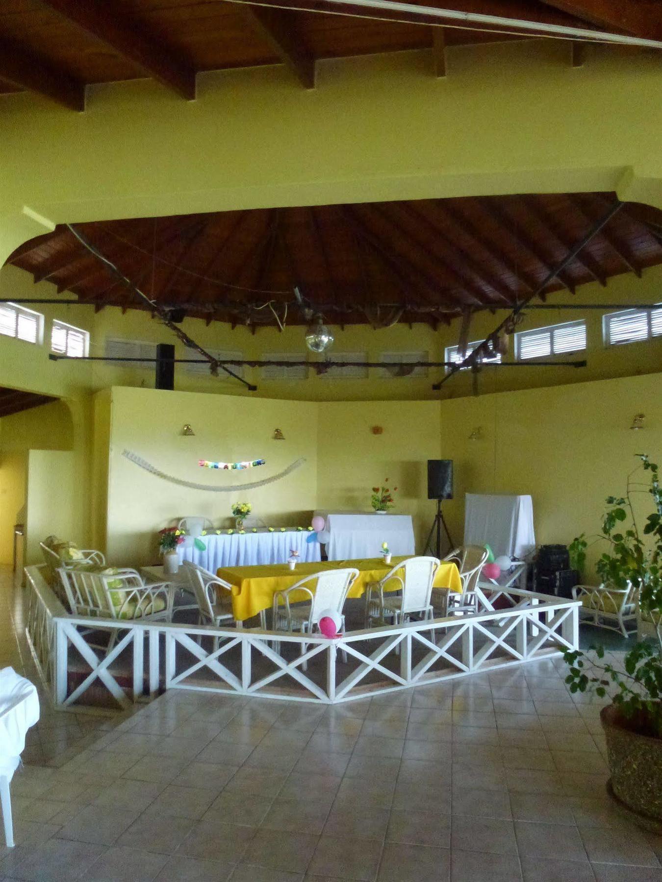 La Galleria 2*