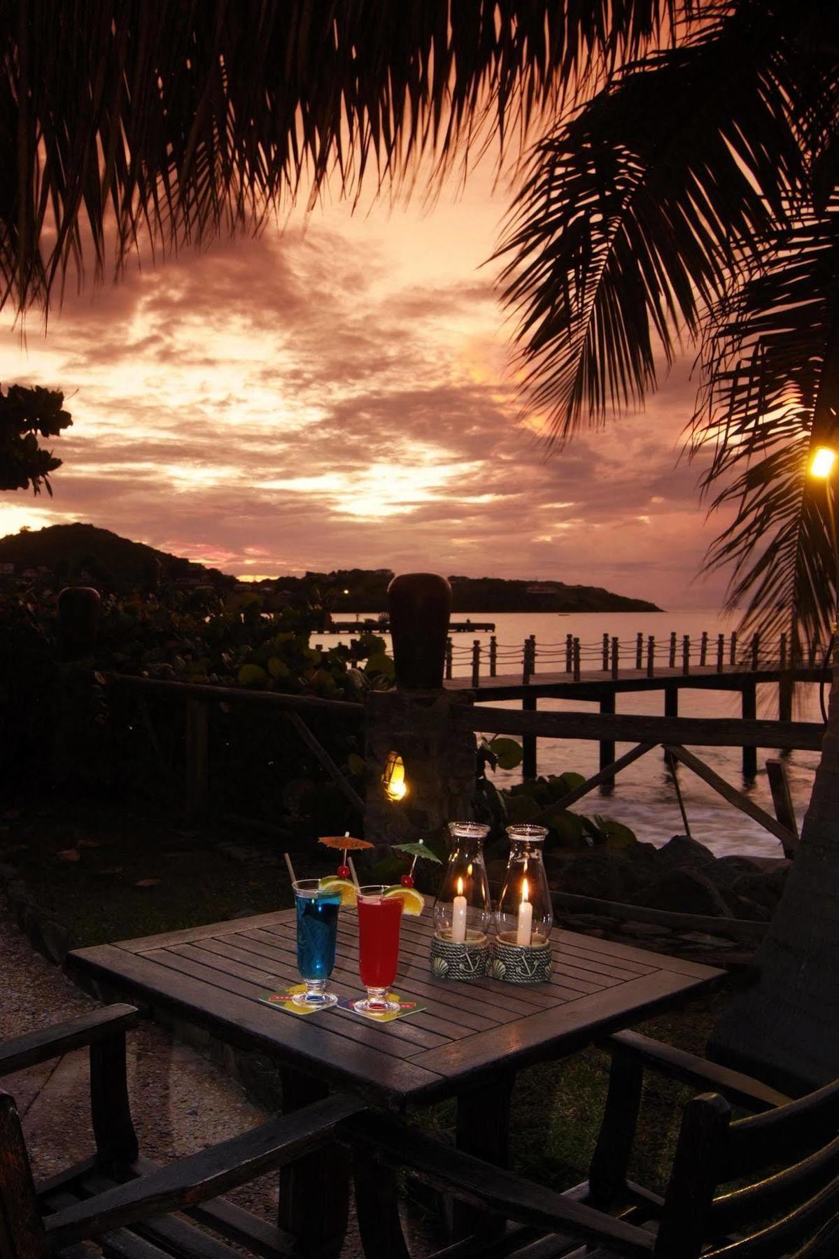 Tamarind & Yacht Club 4*