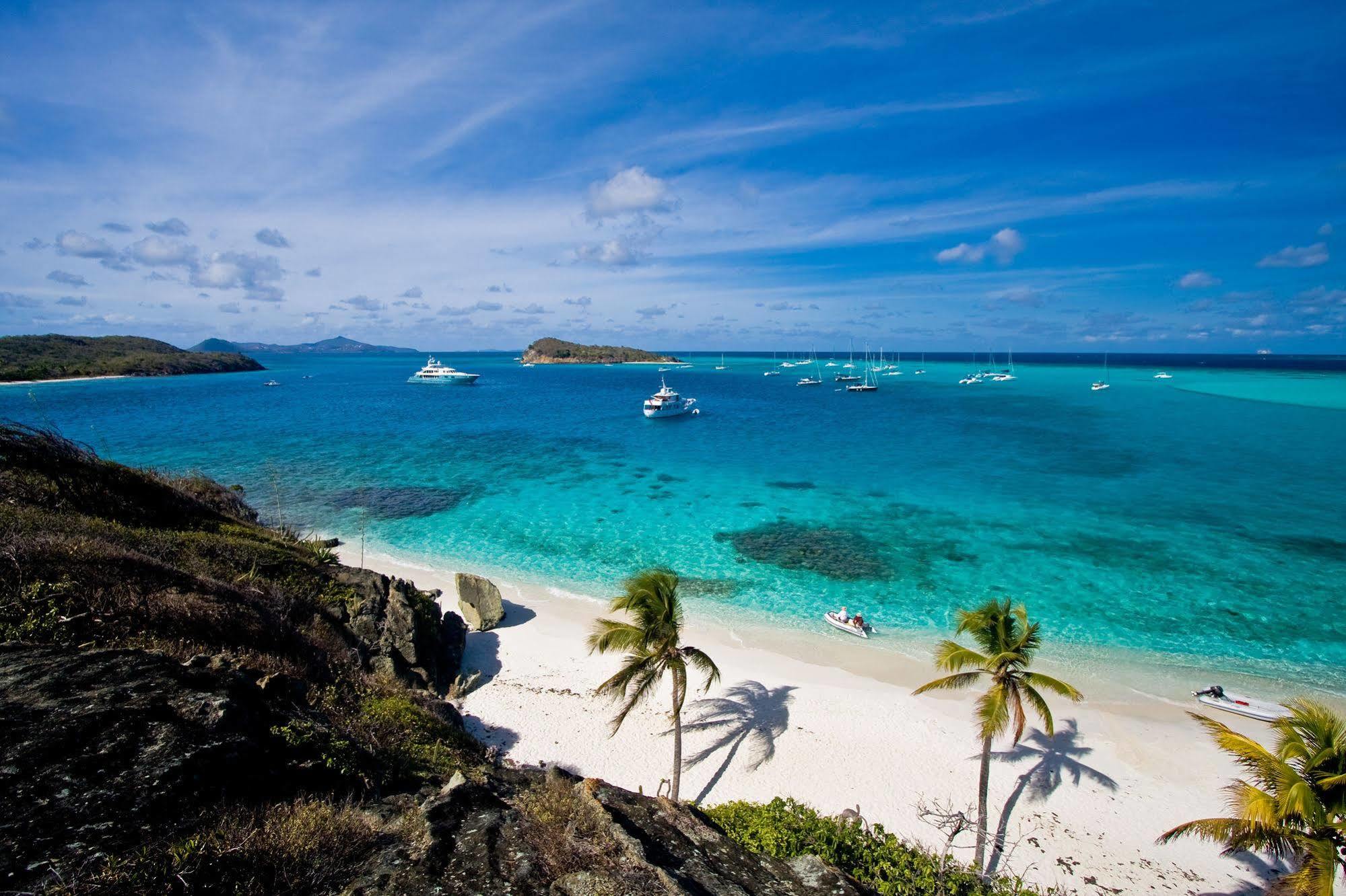 Tamarind & Yacht Club Hotel 4*