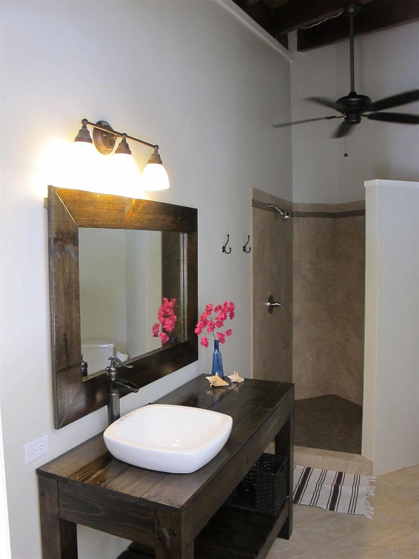 Hotel Two Sandals - A Boutique