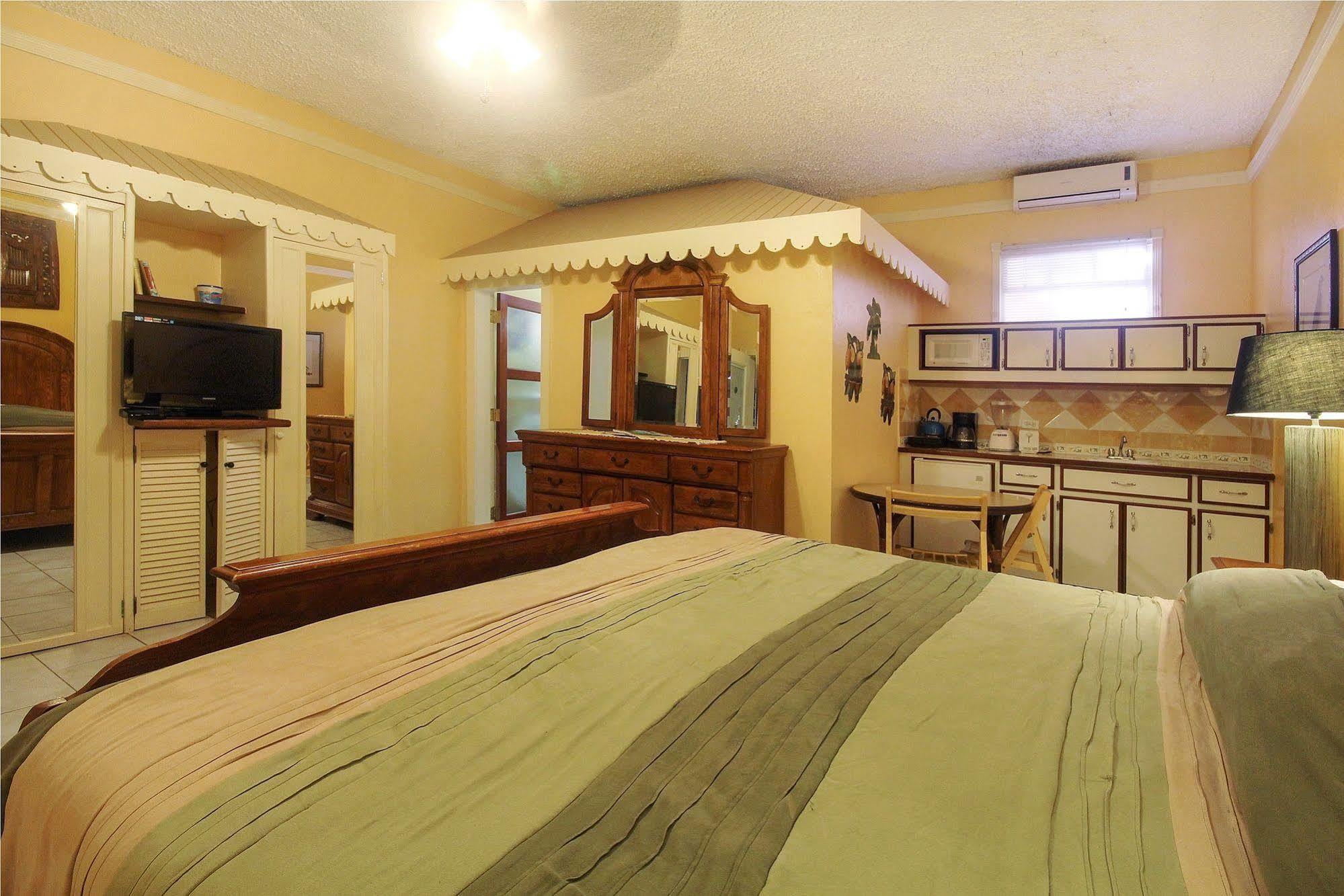Hotel Mary's Boon & 4*