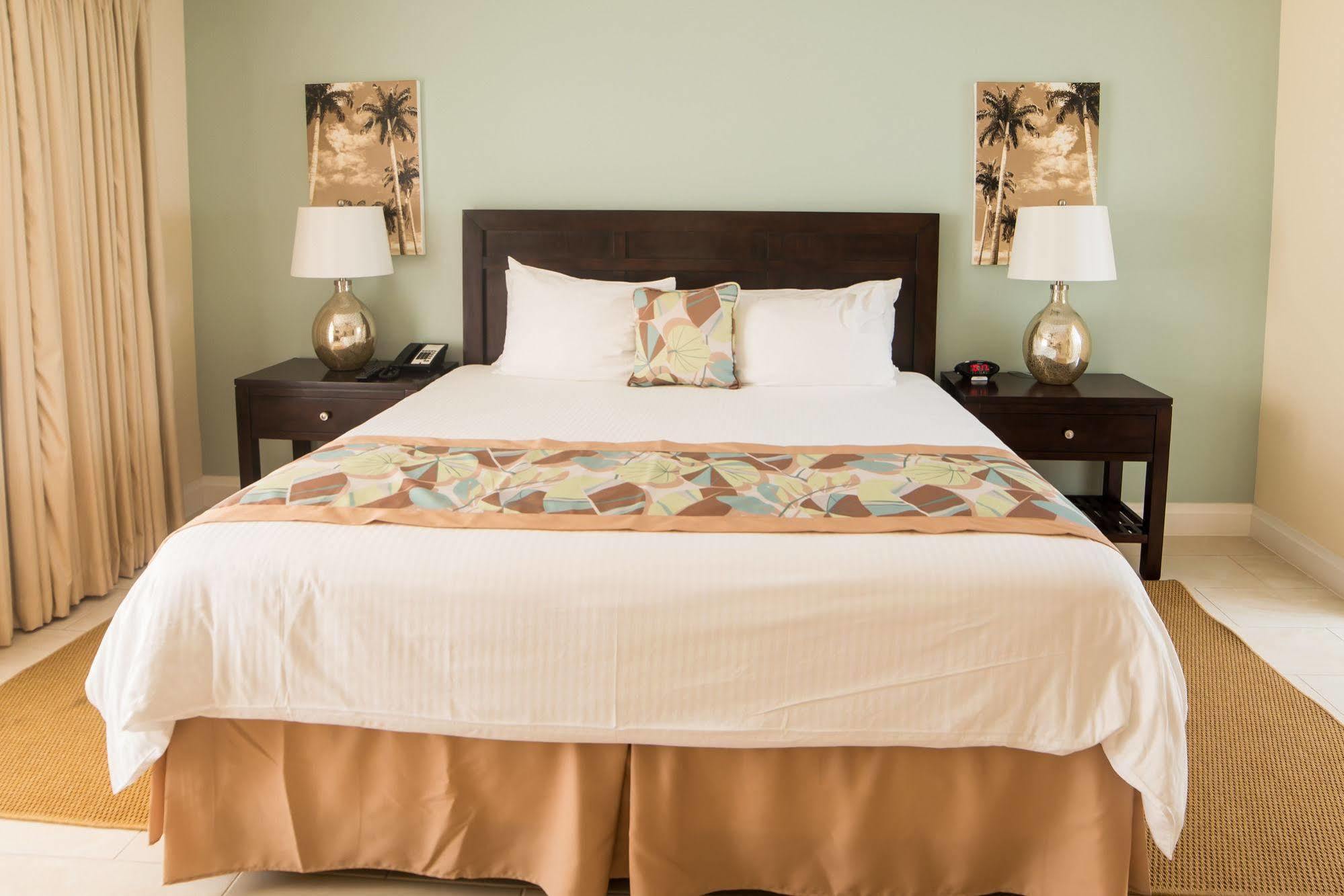 Ocean Terrace 4*