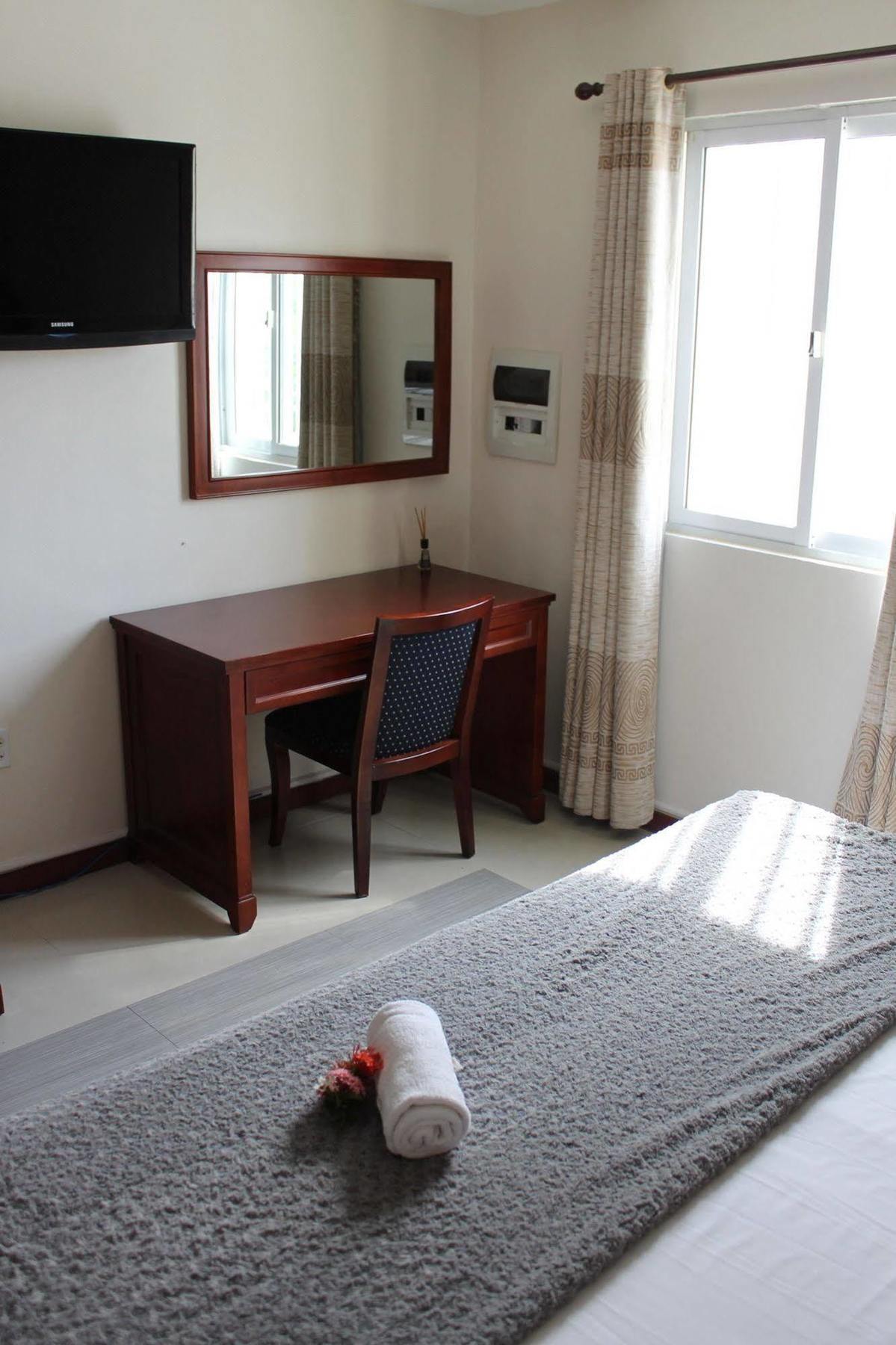 Hotel Curacao 3*