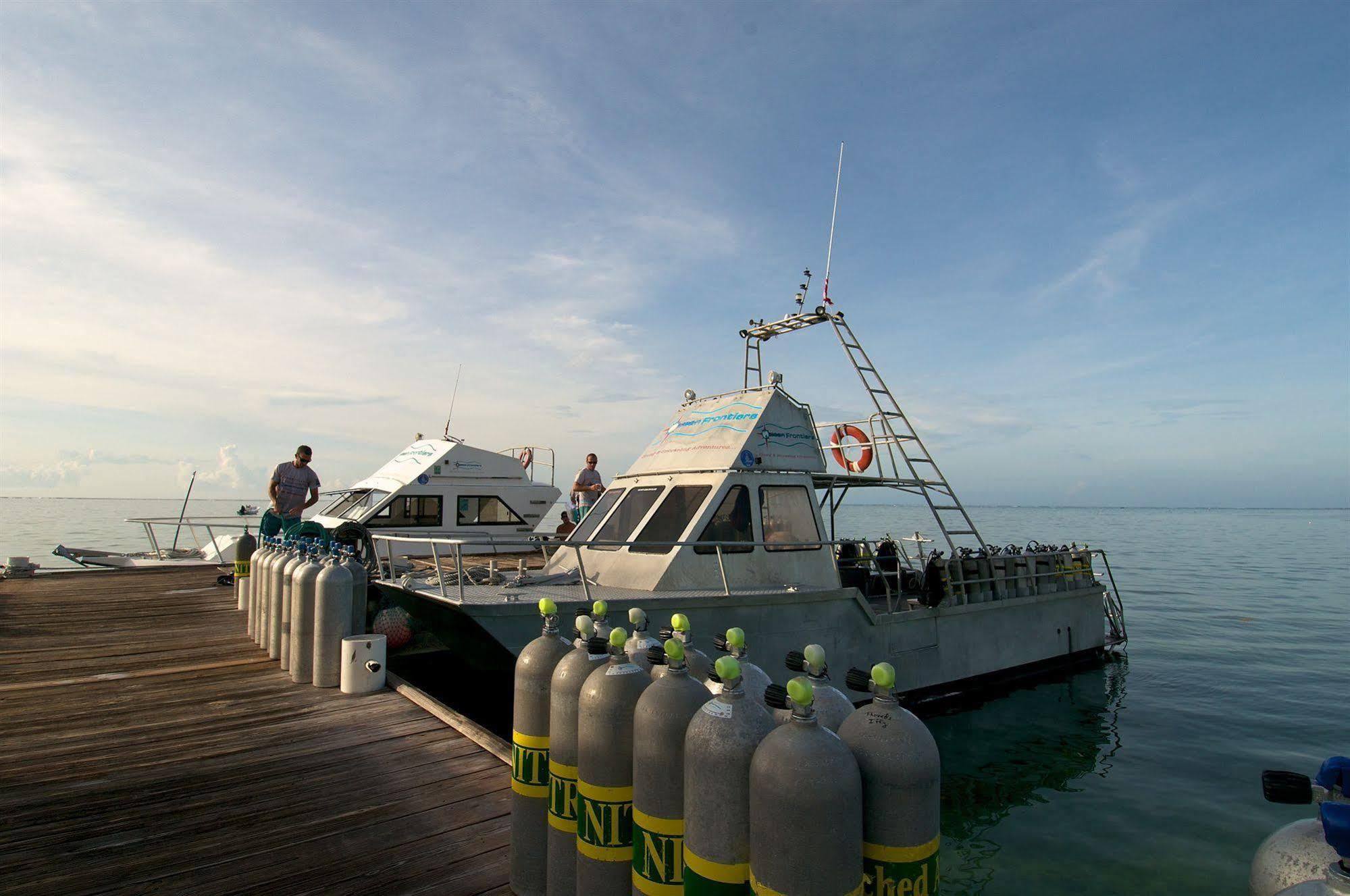 Compass Point Dive Hotel Gun Bay