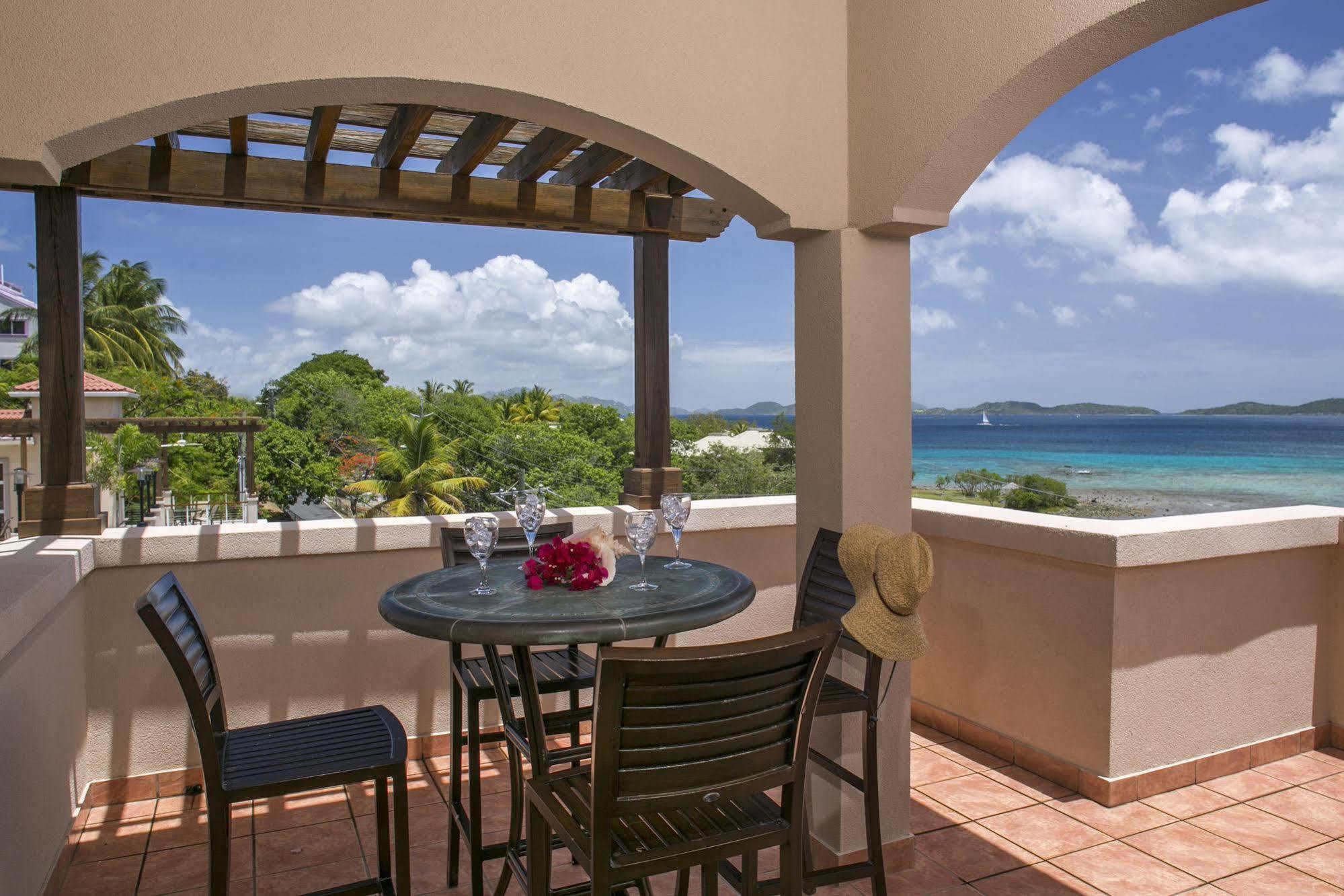 Grande Bay Hotel