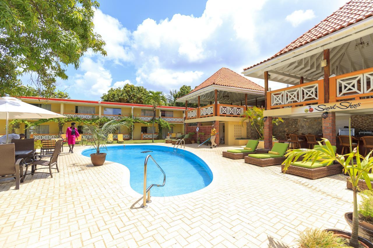 Hotel Sunset Shores