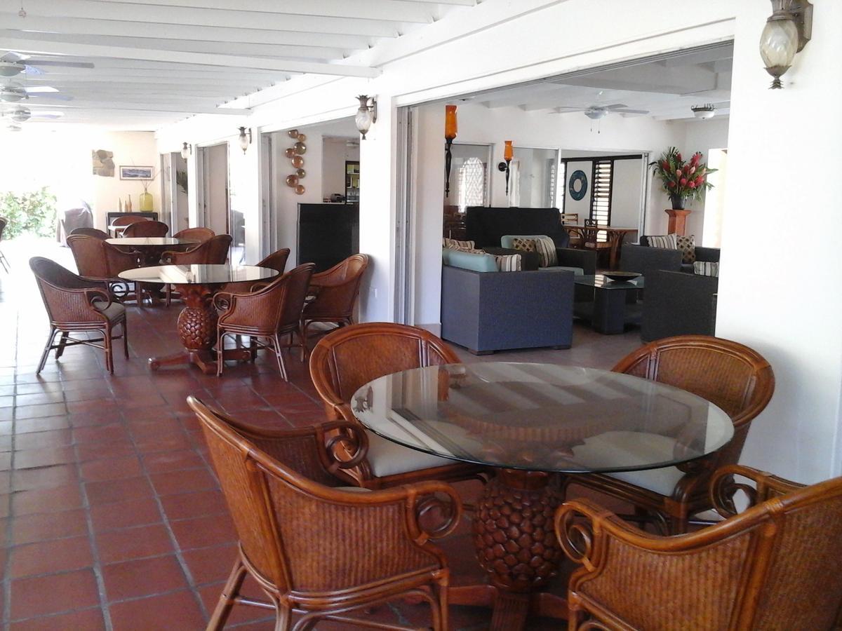 Sunset Shores Hotel Kingstown