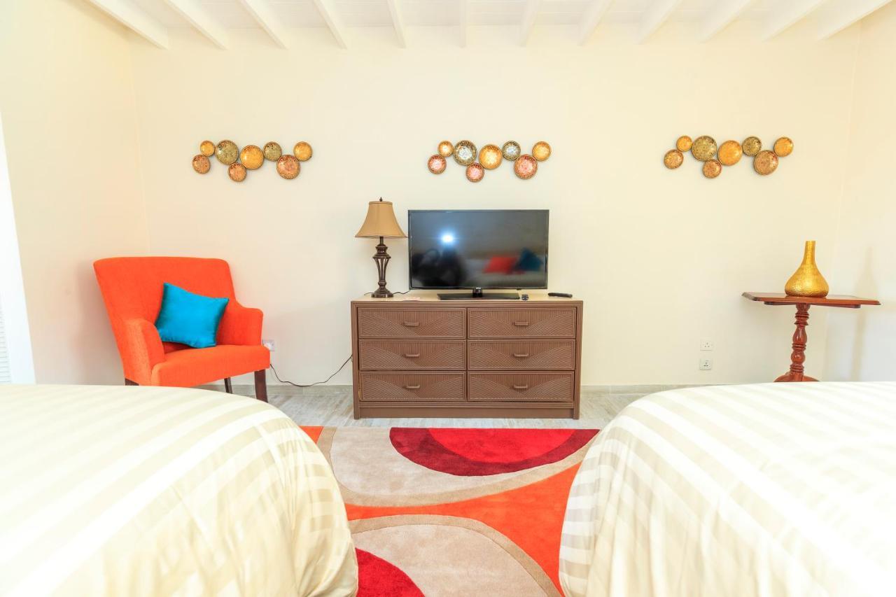 Sunset Shores Hotel Kingstown