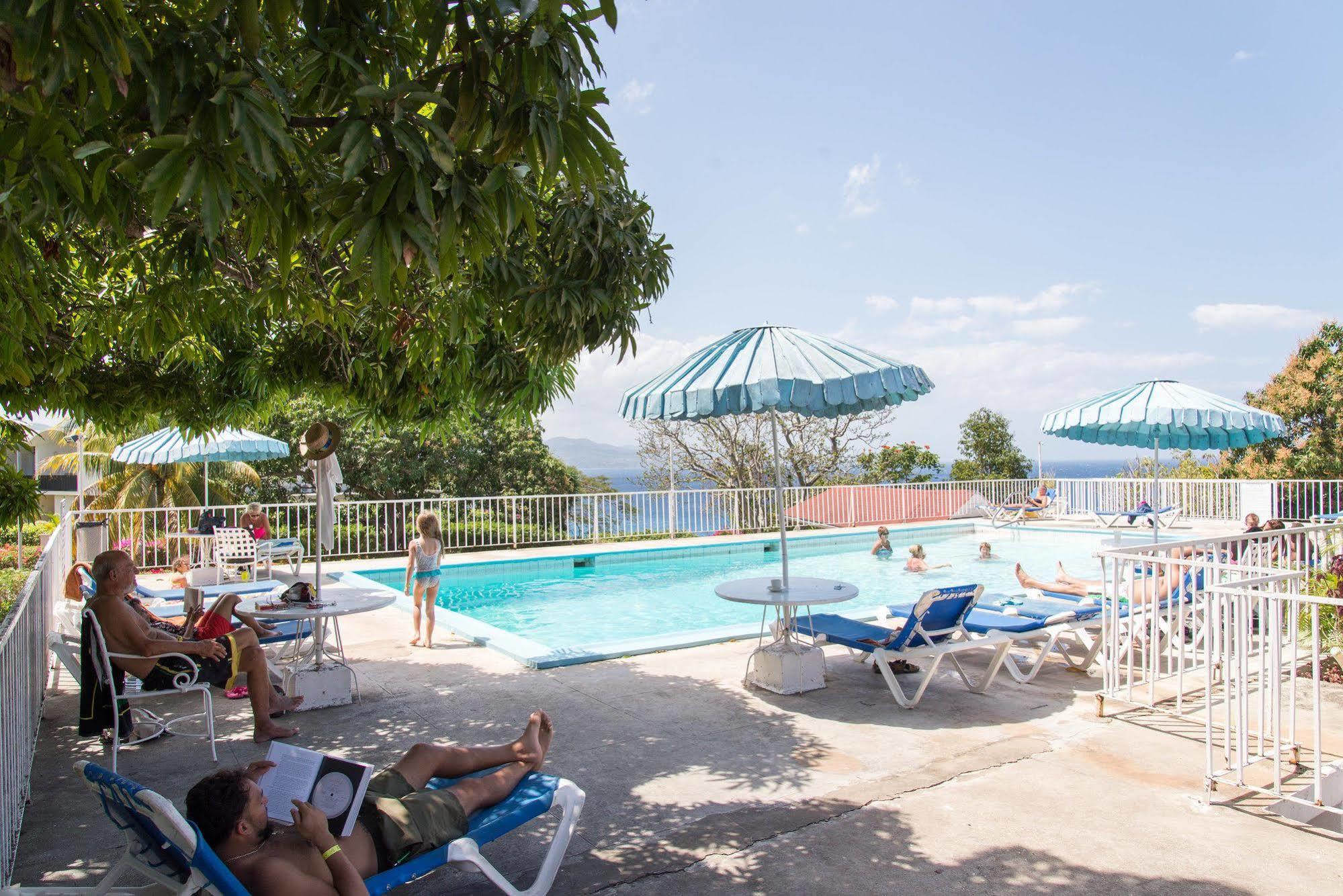 -montego Bay Club