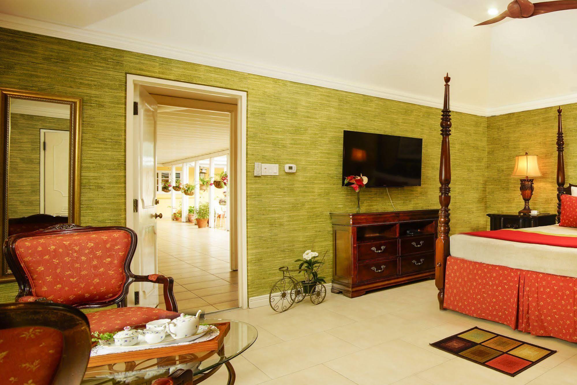 Polkerris 3* Montego Bay