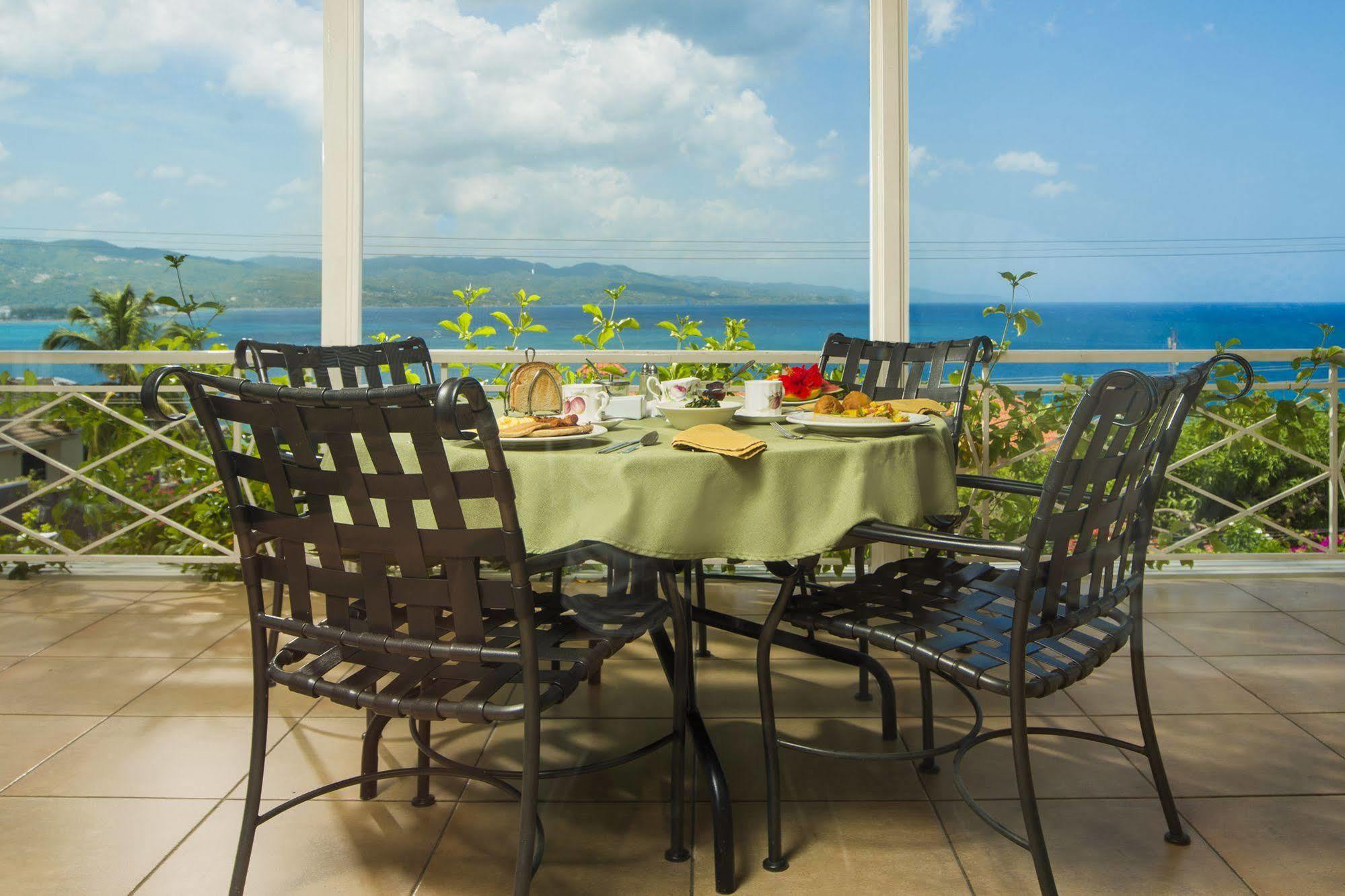 Acomodação com café da manhã  Polkerris 3*
