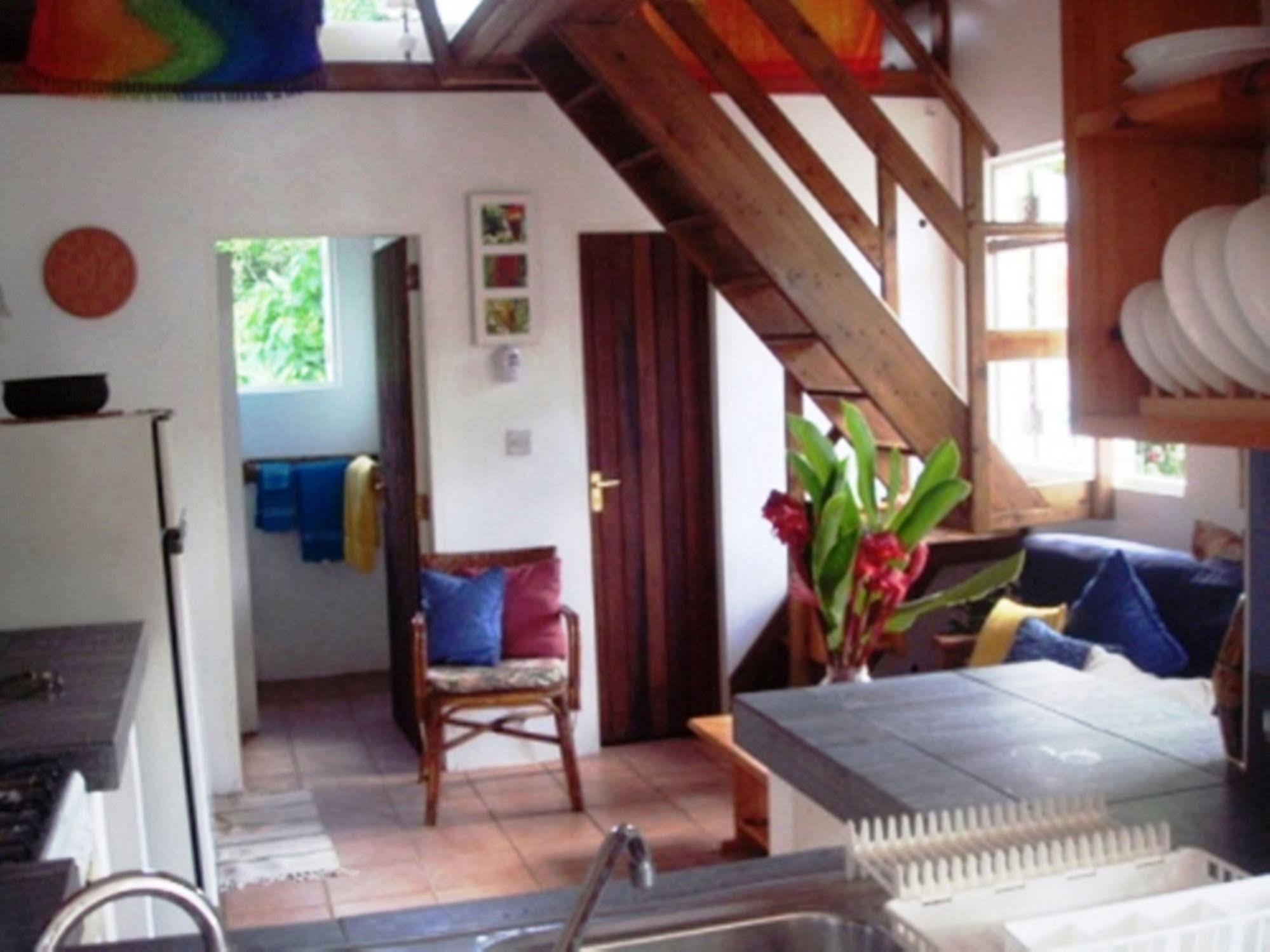 Coffeeriver Cottages Guest house 2*