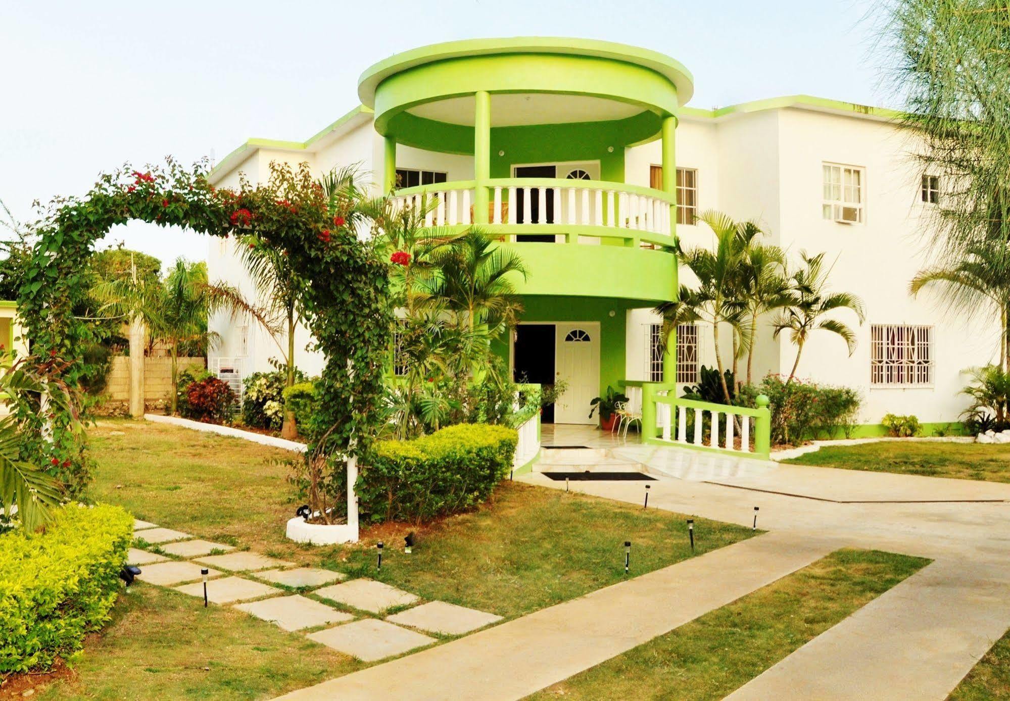 Mom's Village 2*