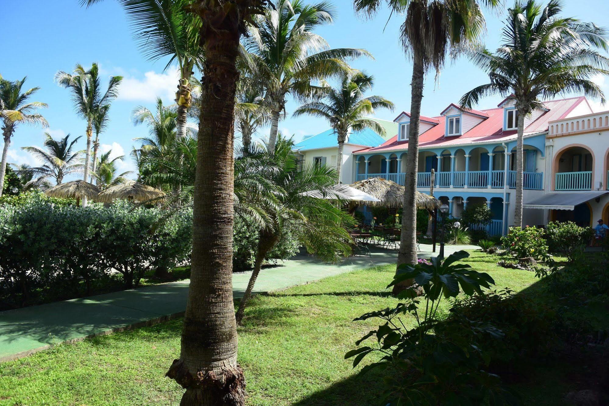 Alamanda Resort 3*
