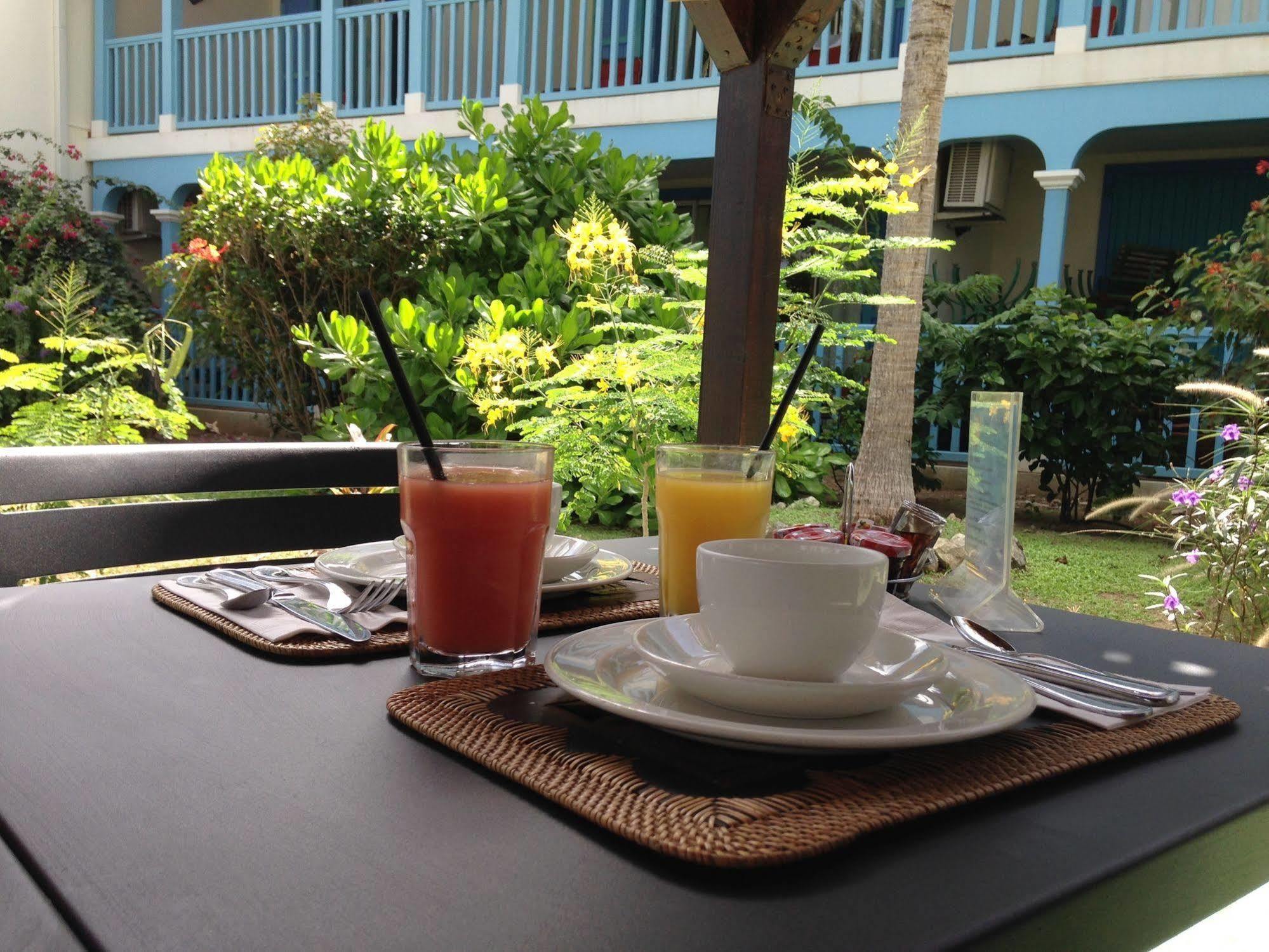 Alamanda Resort