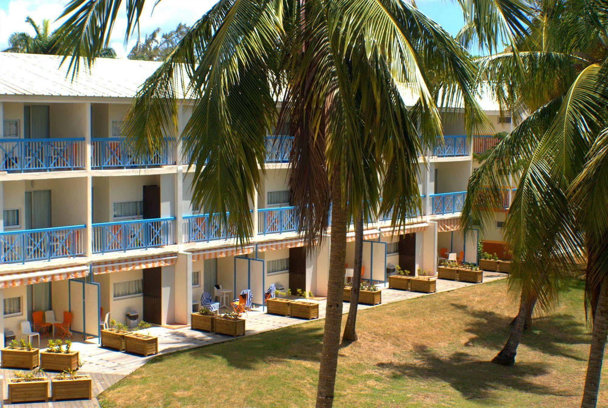 Hotel Carayou &