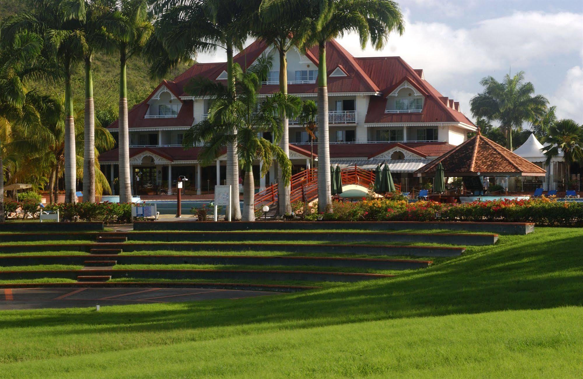 Village Pierre & Luce Holiday park 3*