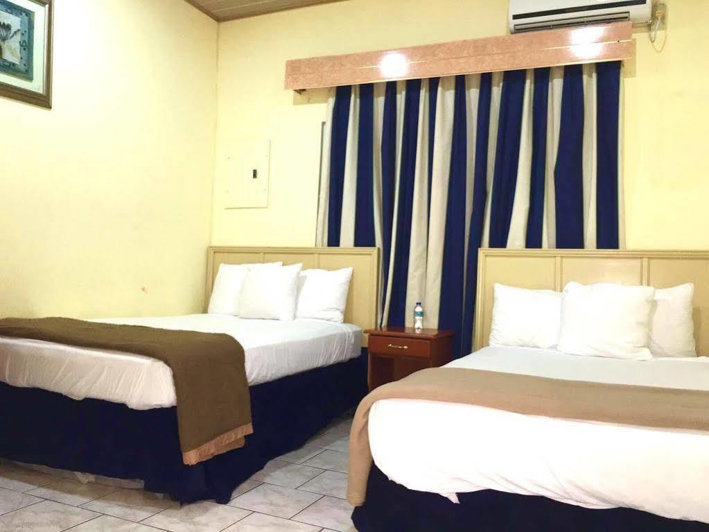 Airport Hotel