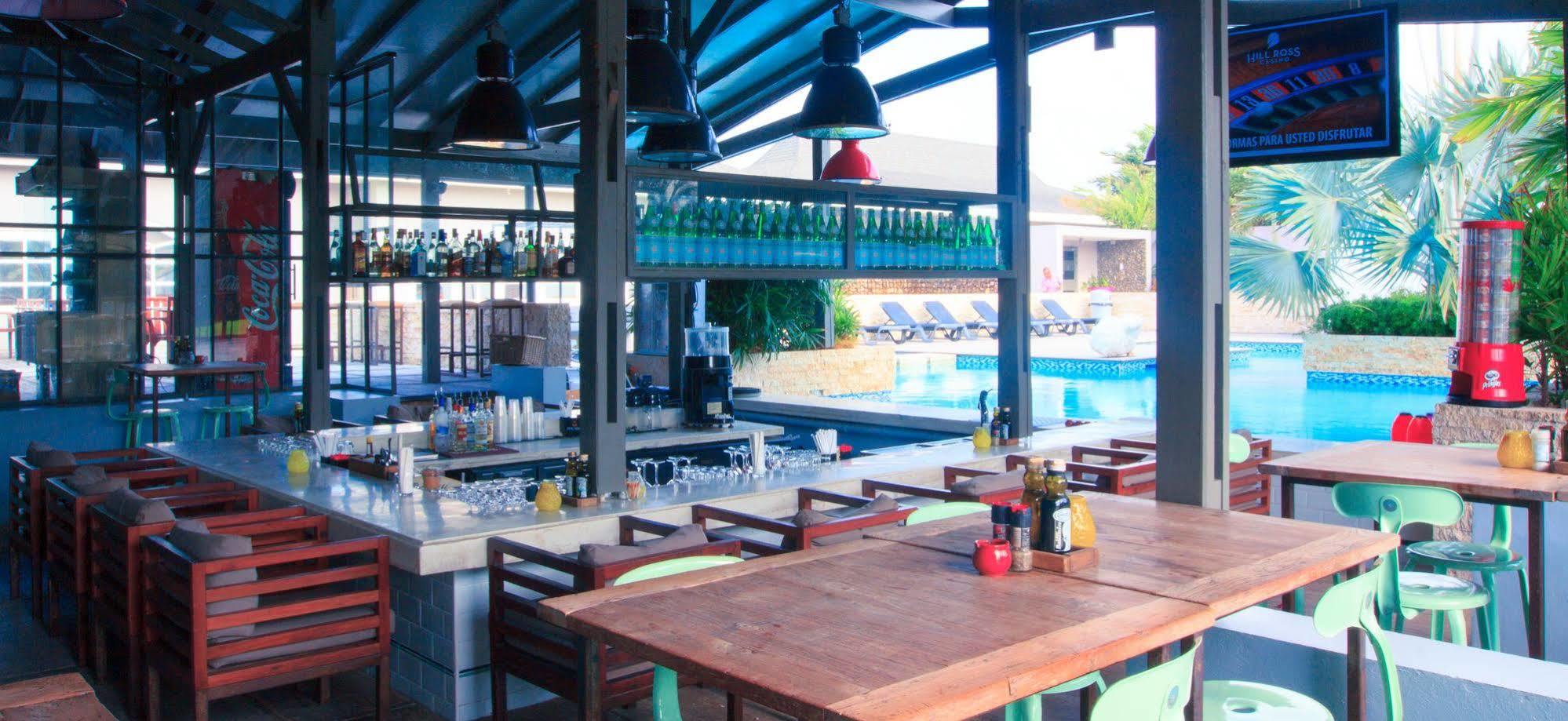 Trupial & Casino Hotel Willemstad