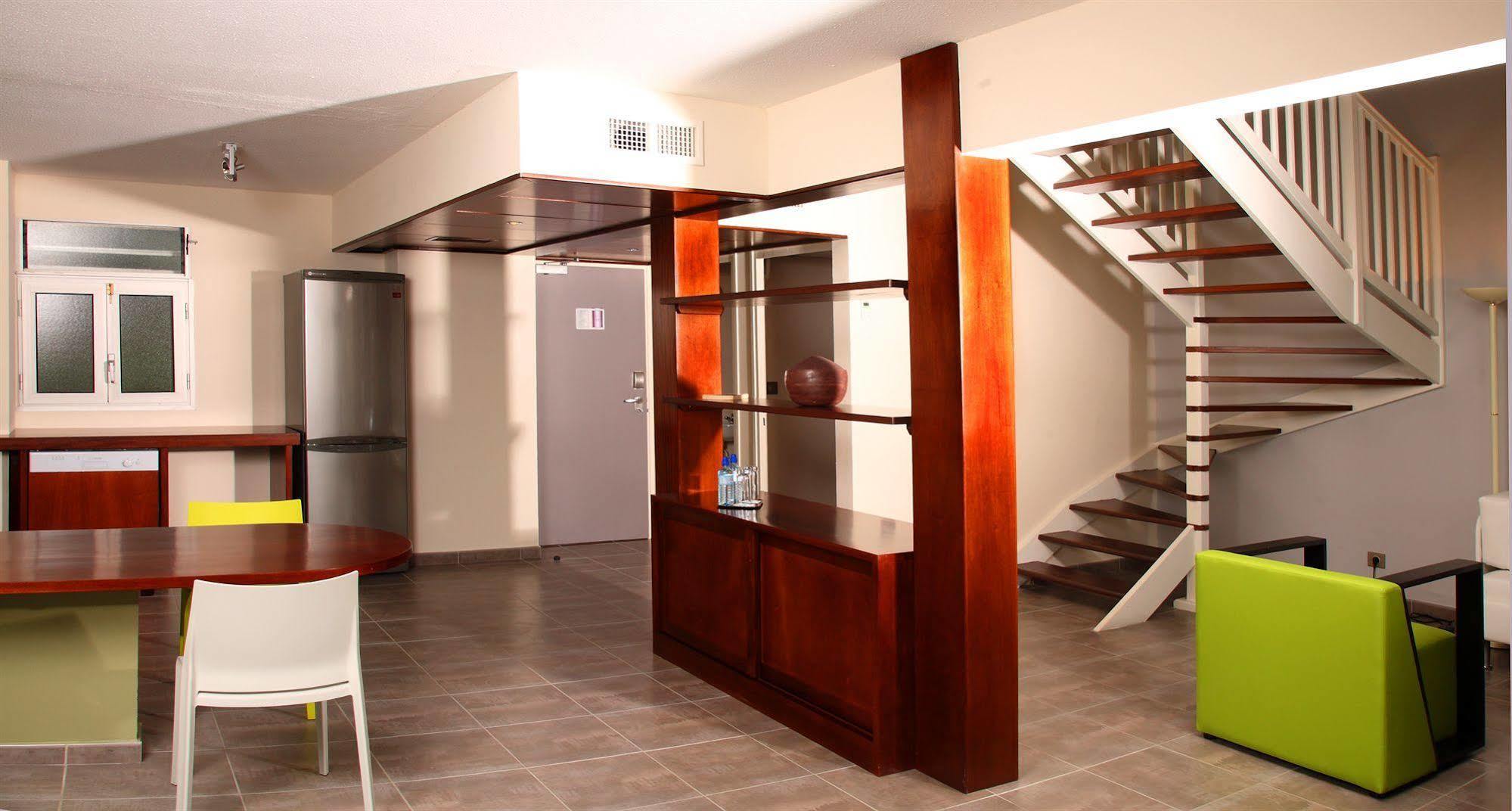 Mahogany & Hotel 4*