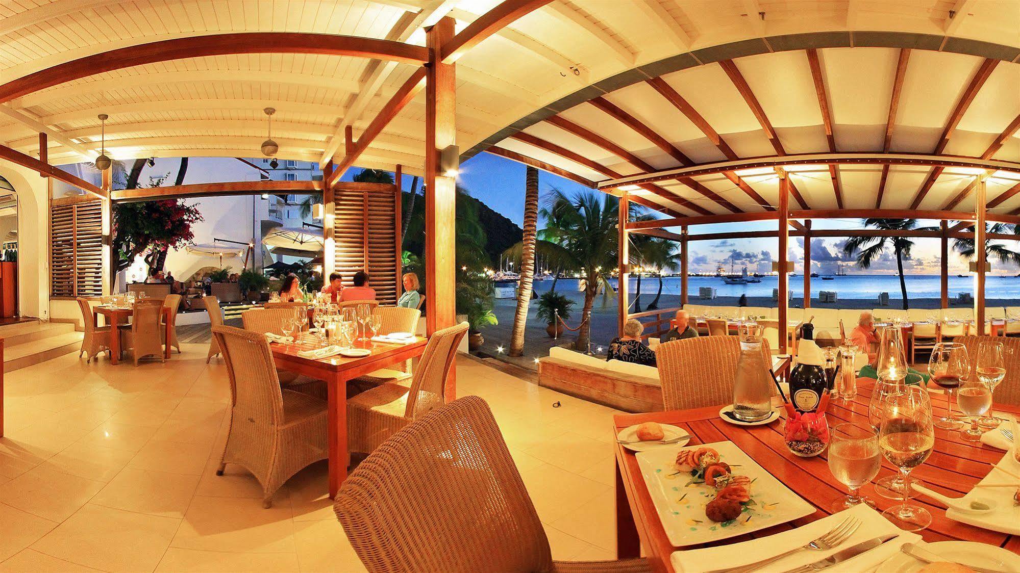 Holland House Beach Hotel 3*