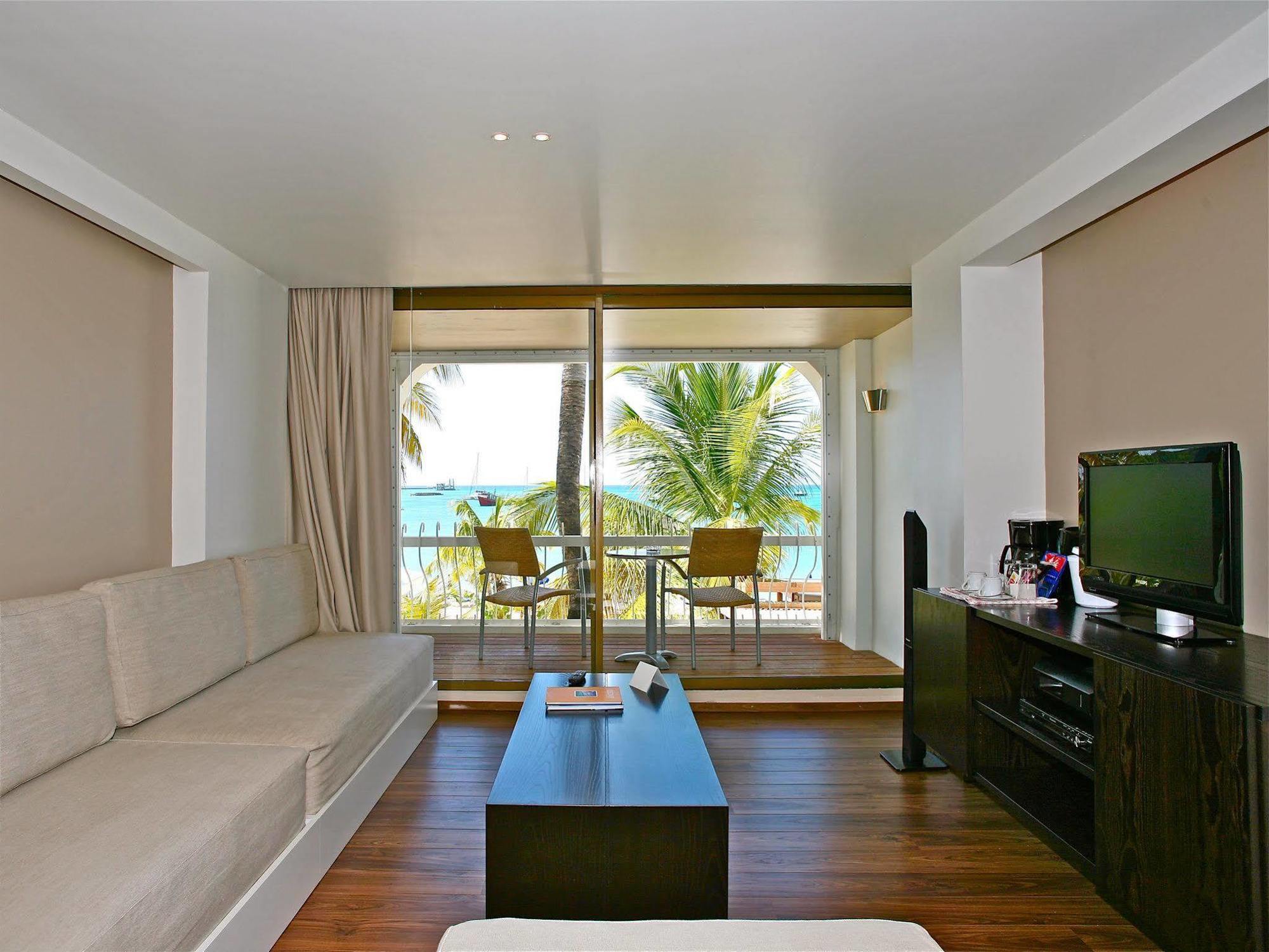 Hotel Holland House Beach 3*