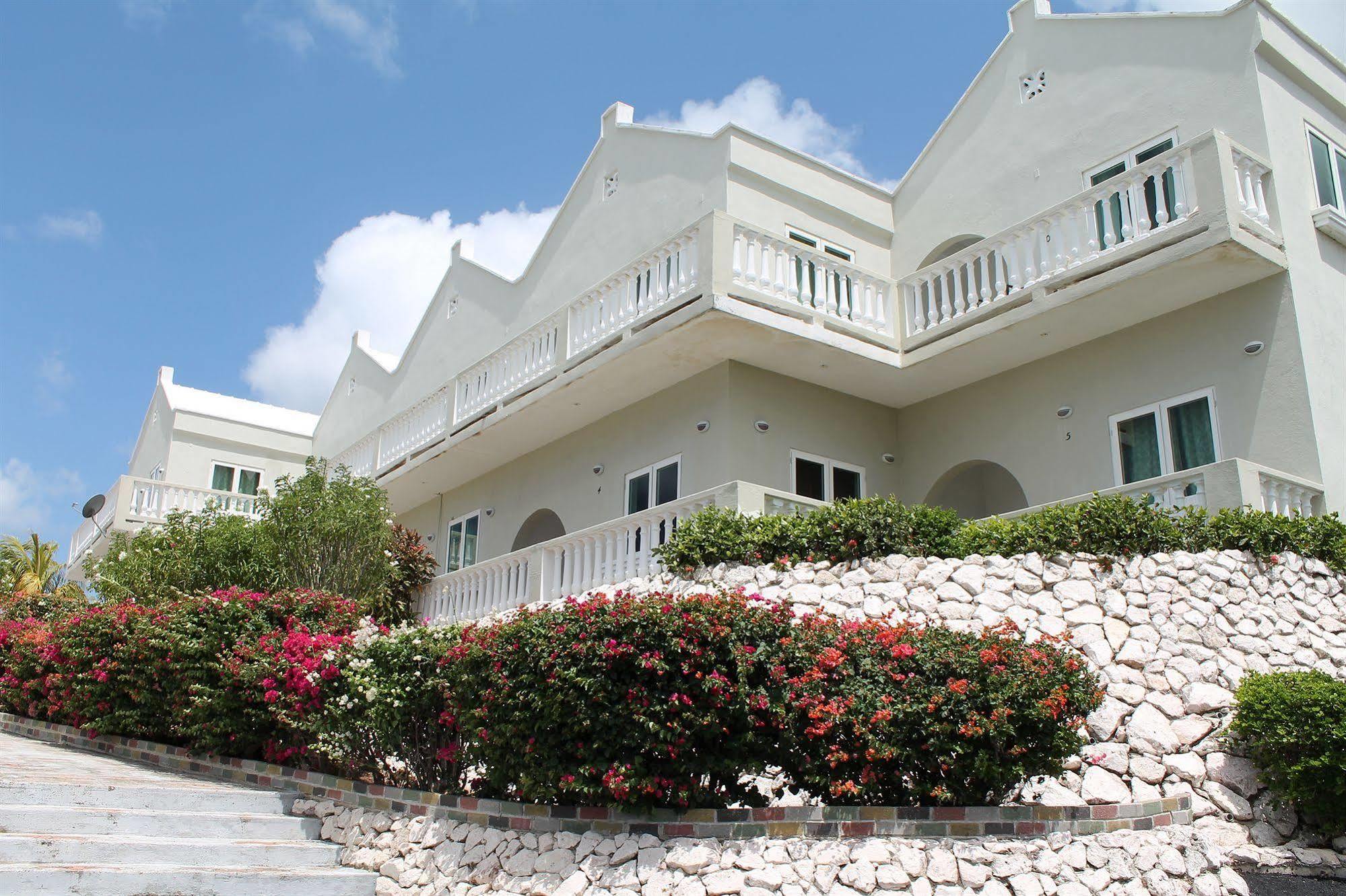 Piscadera Seaview Aparthotel 3*