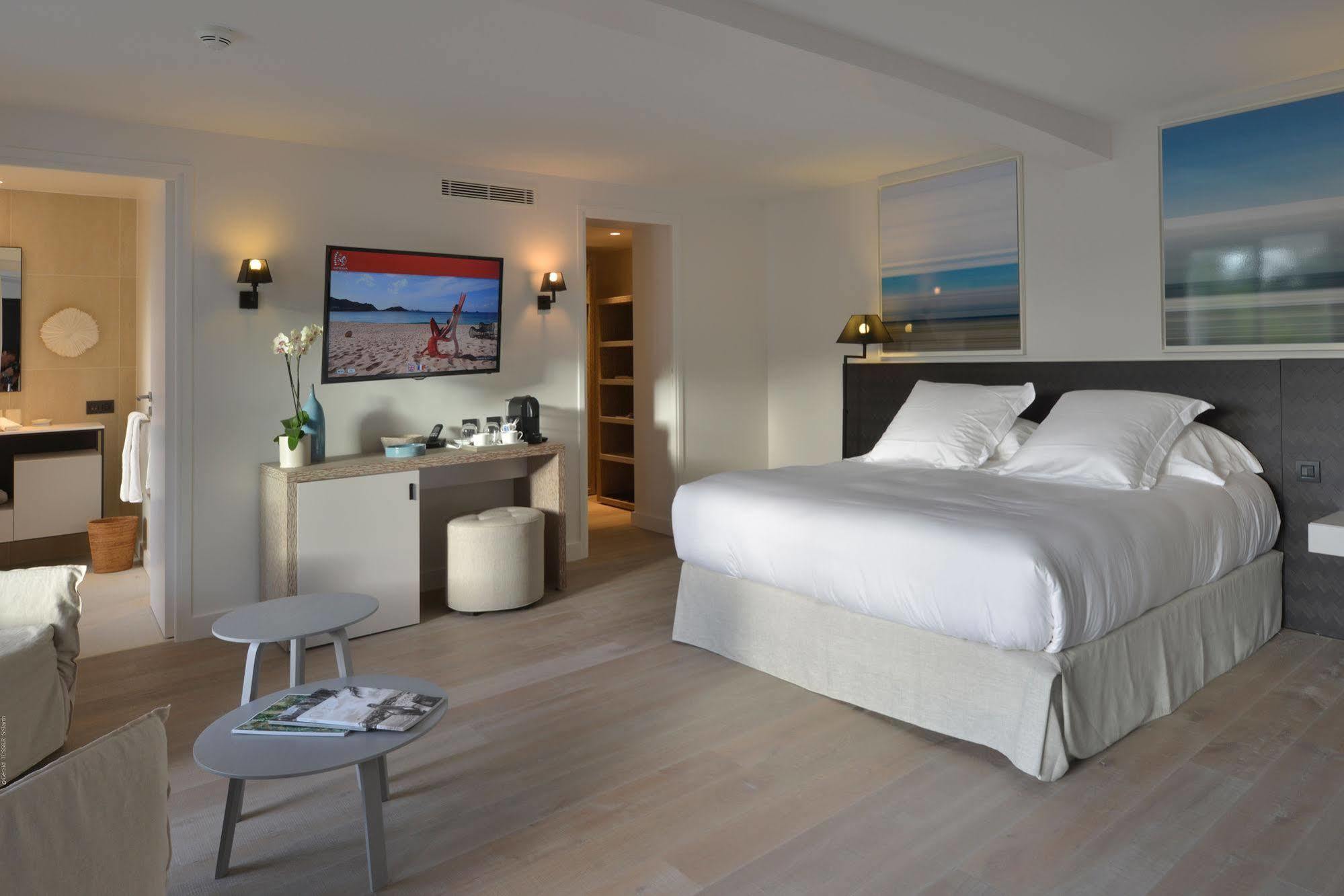 Hotel Taiwana 4*