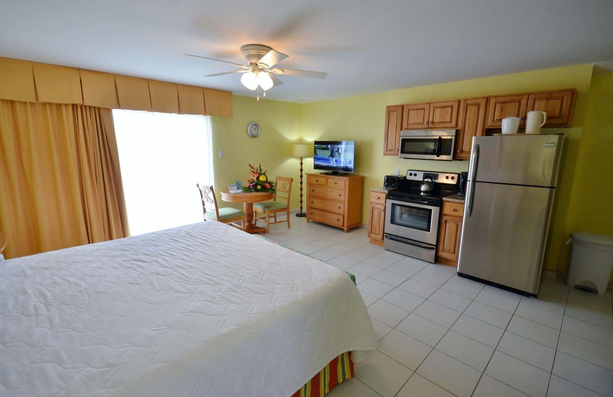 The Atrium And Spa, Ascend Collection 4* Simpson Bay