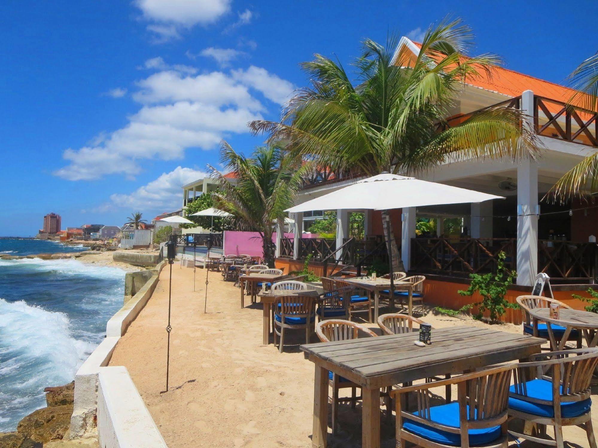 Scuba & Hotel 4*