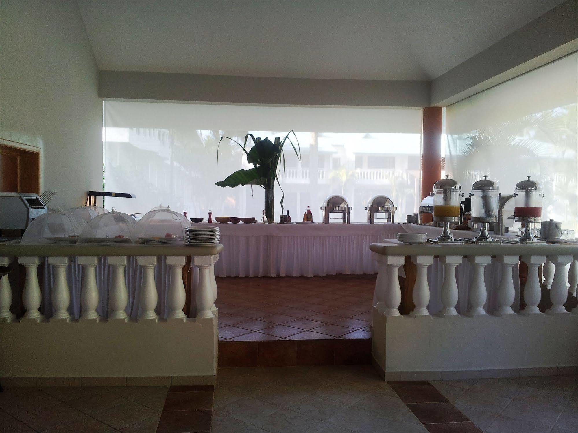 Arena Dorada Hotel 3*