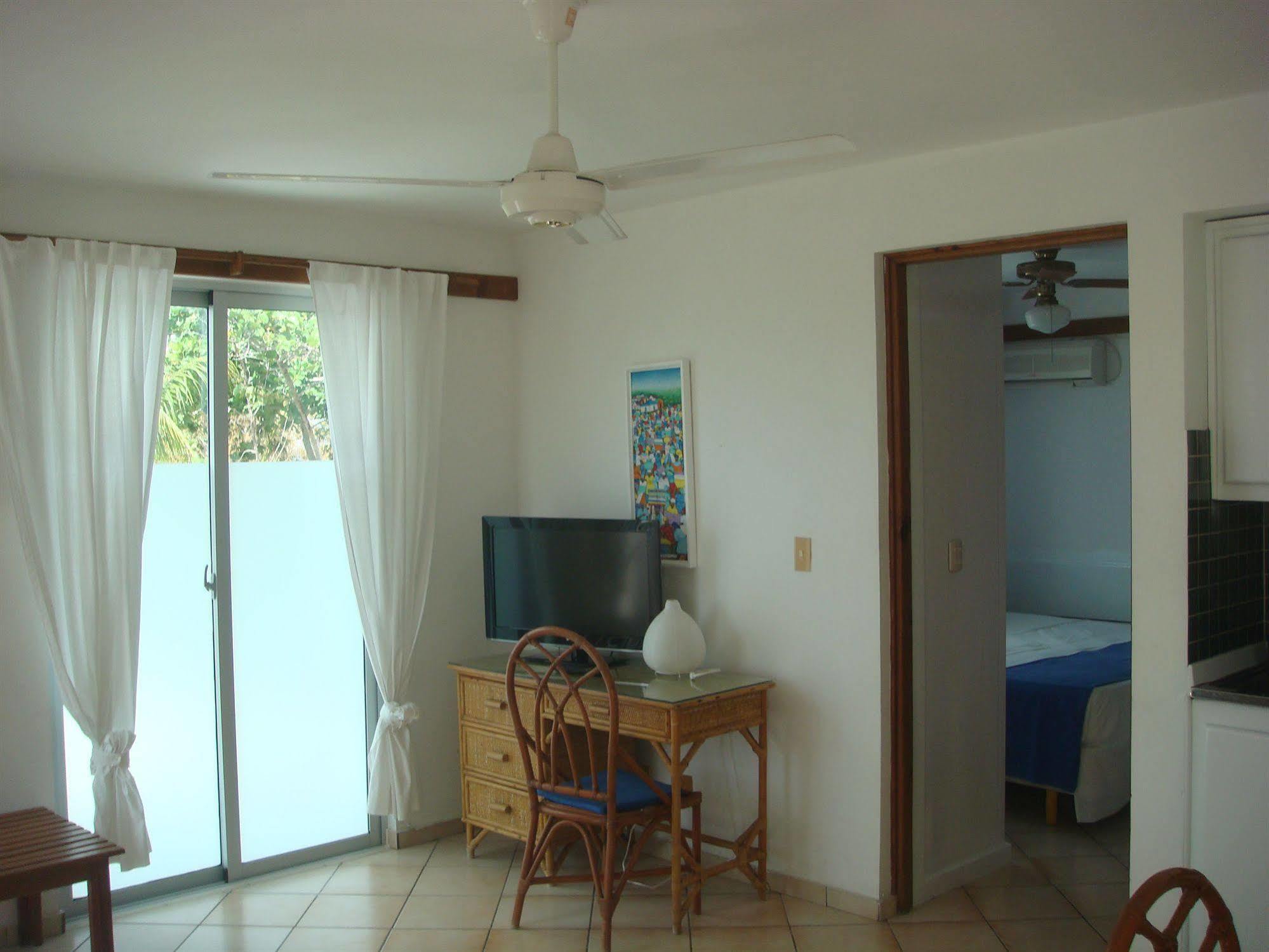 Hotel Neptuno Refugio 3*
