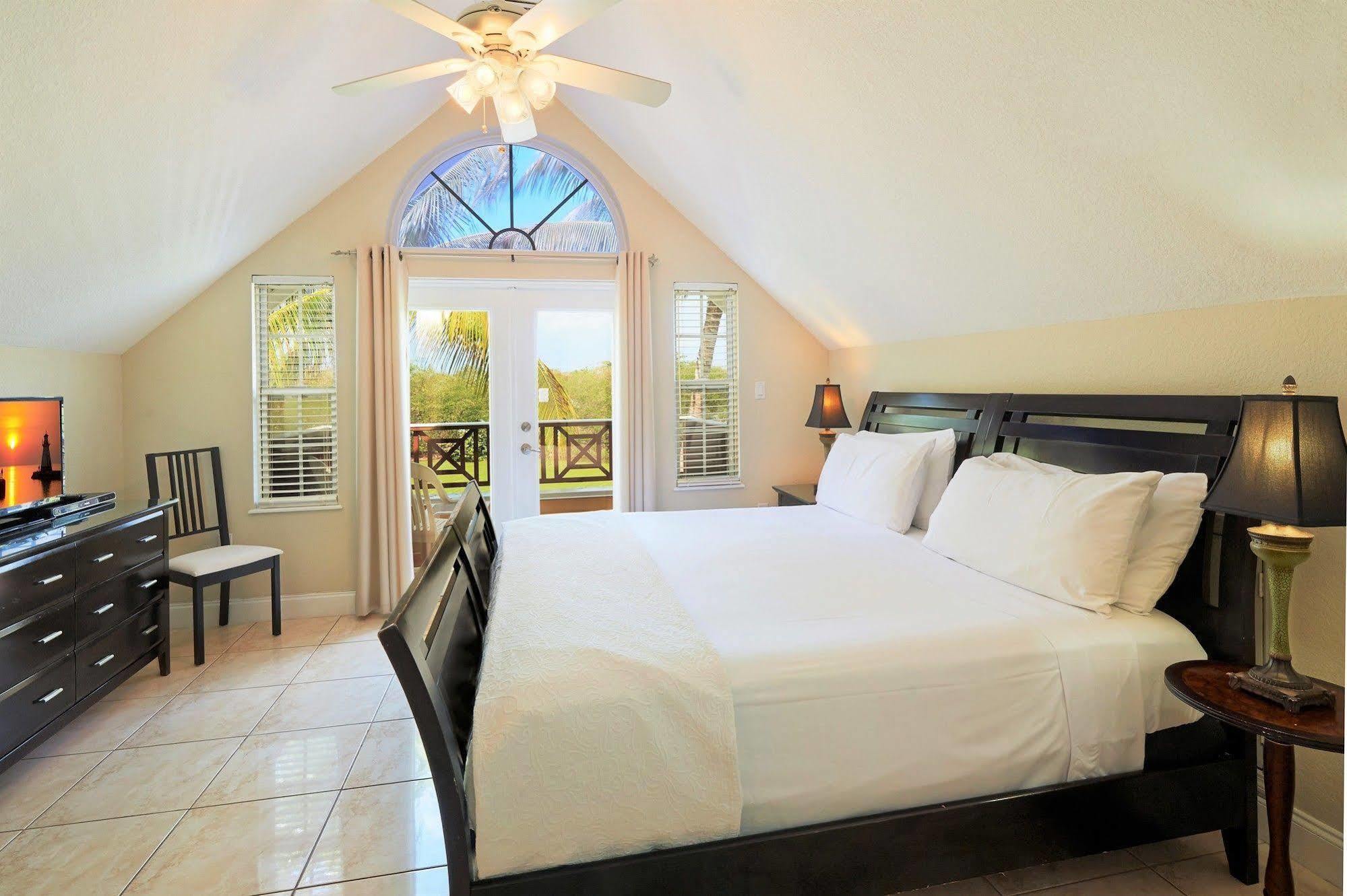Bed & Breakfast Shangri-La Boutique Bed & Breakfast