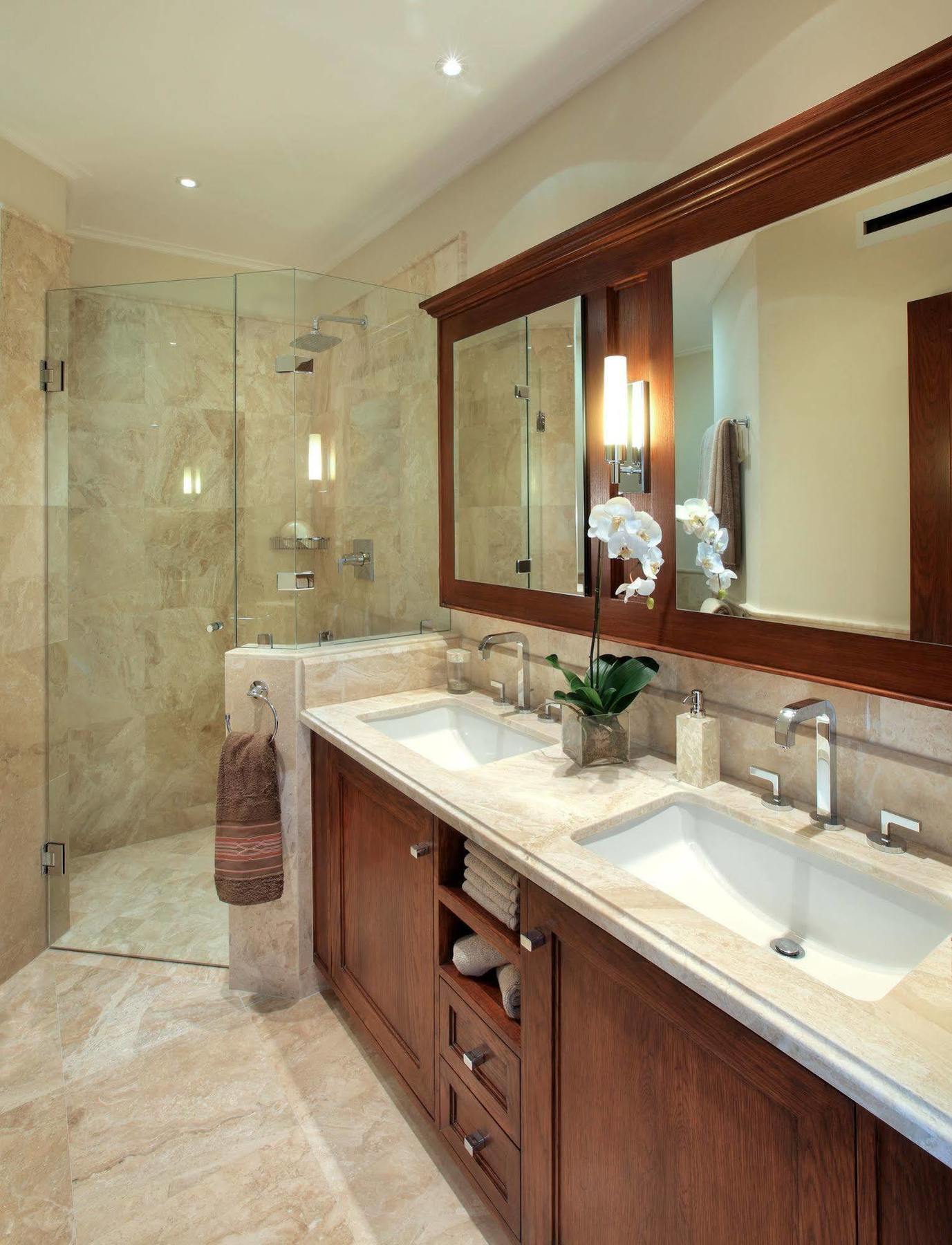 Port Ferdinand Luxury And Residences 4*