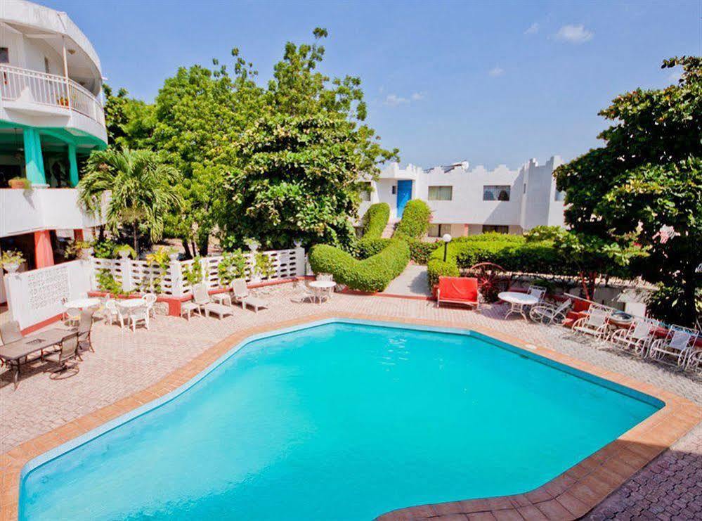 Hotel Habitation