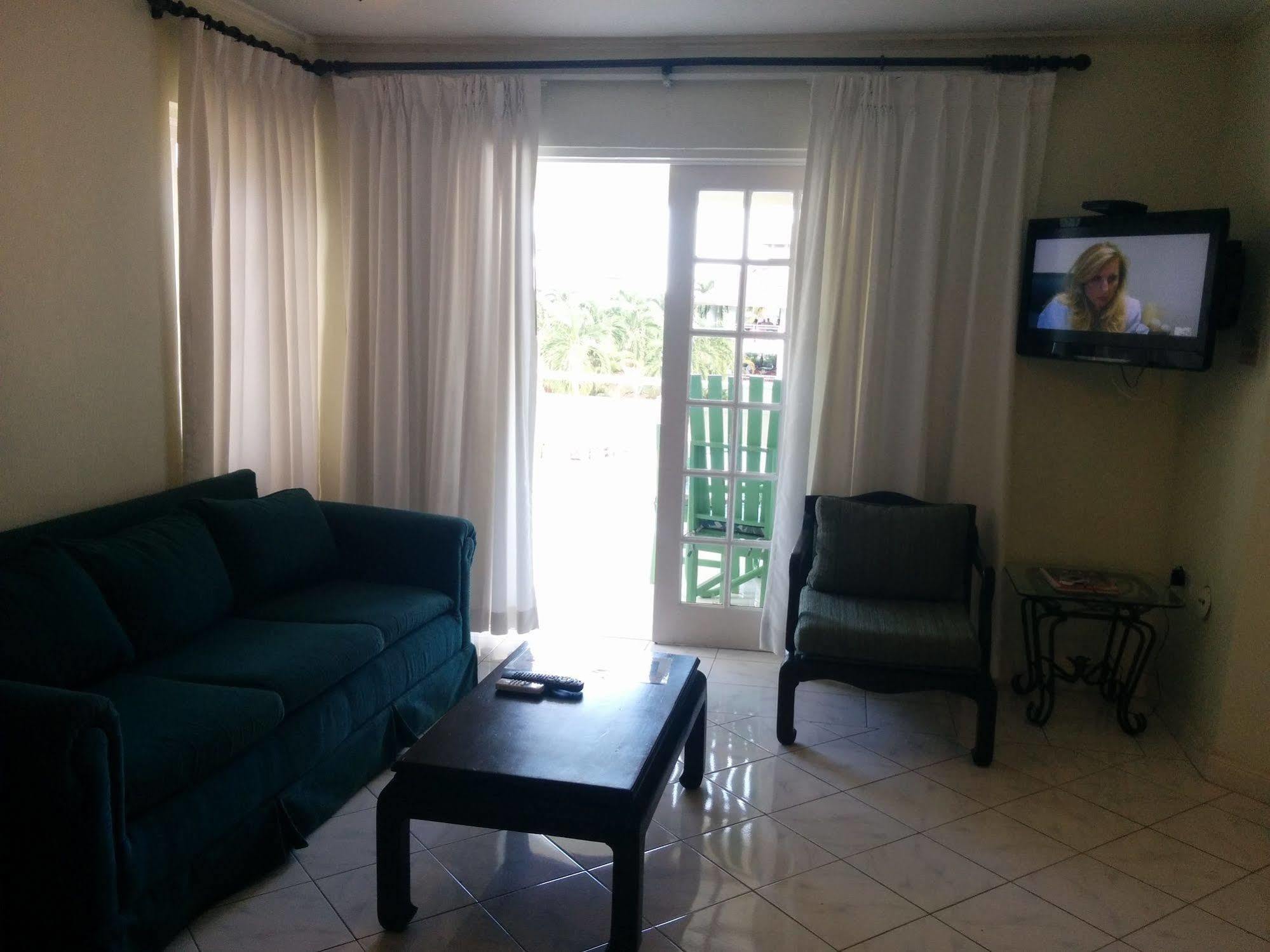 At The Ridge 3* Ocho Rios